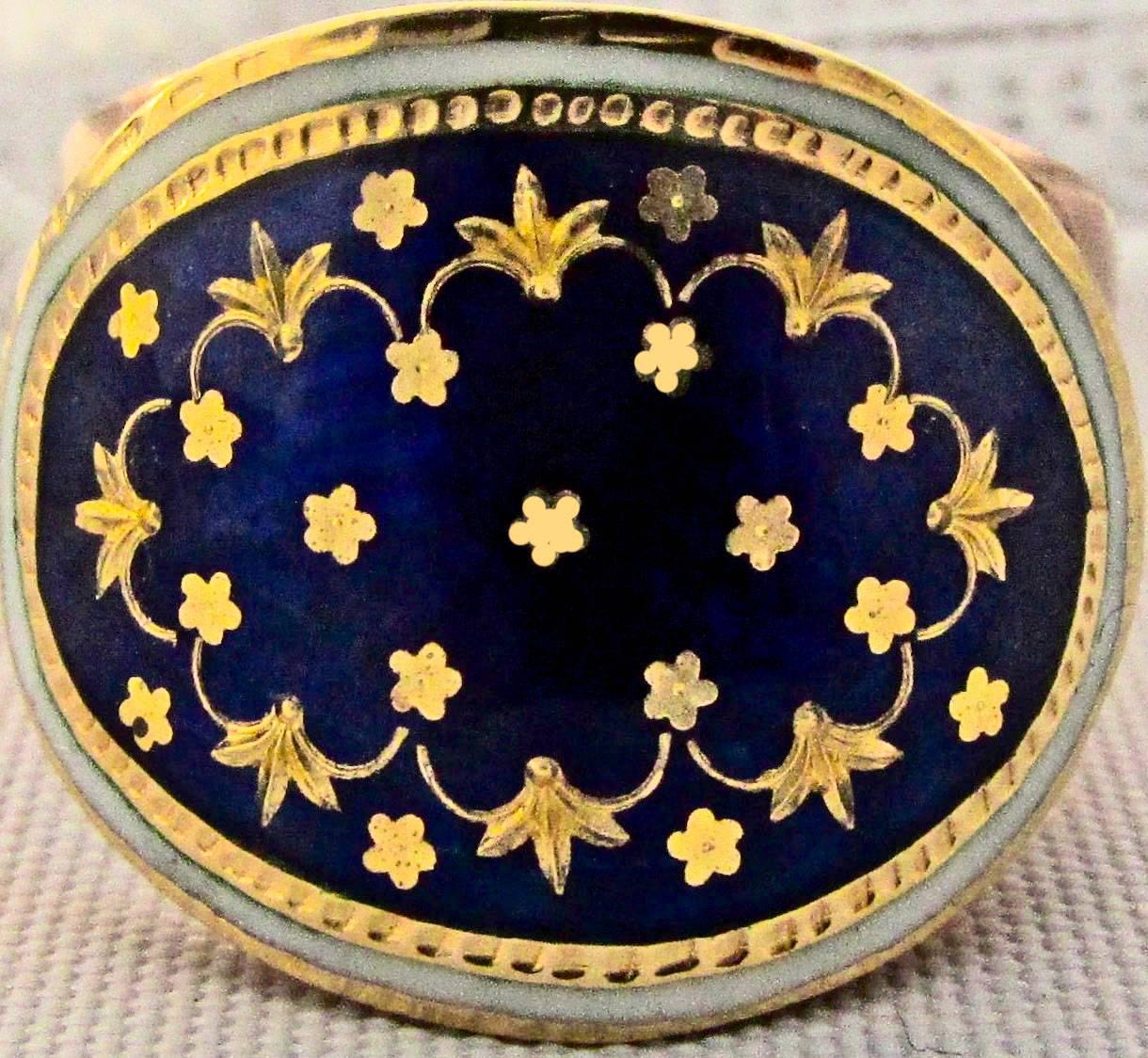 Antique Enamel Gold Ring In Excellent Condition In Baltimore, MD