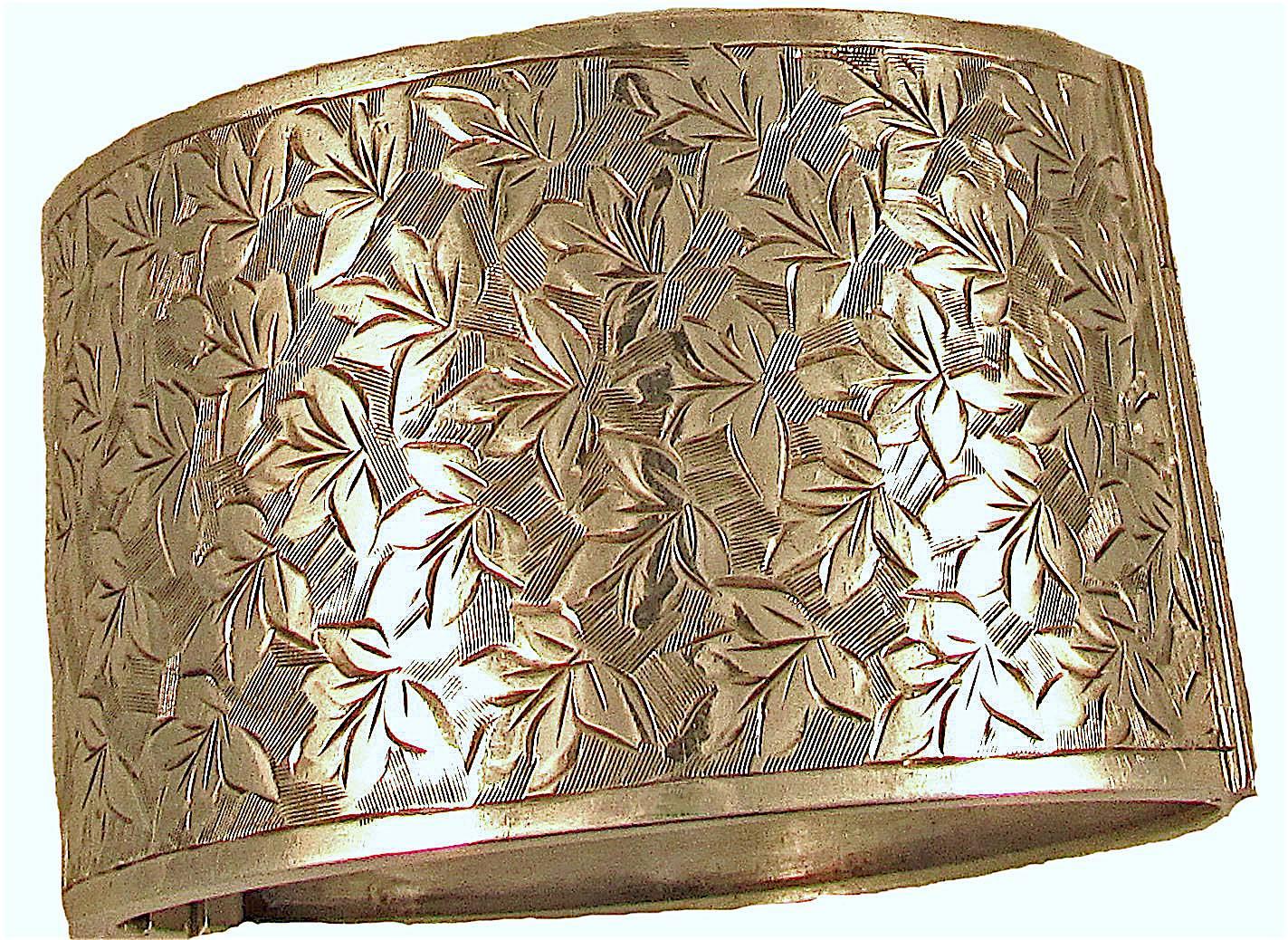 Stunning late Victorian style cuff bracelet with an overall hand engraved ivy motif. Wonderful to wear alone or with other bracelets. The bracelet is engraved inside Birmingham 1913 and measures 1 1/2