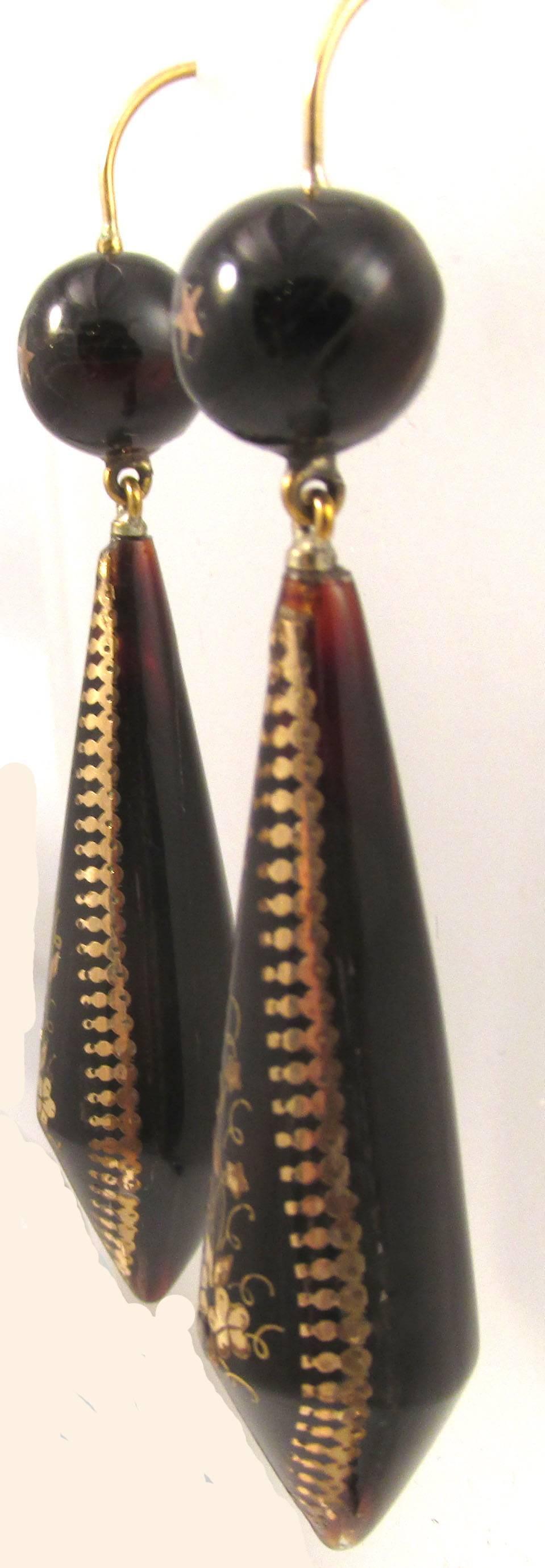 Antique Pique  Gold Earrings In Excellent Condition In Baltimore, MD