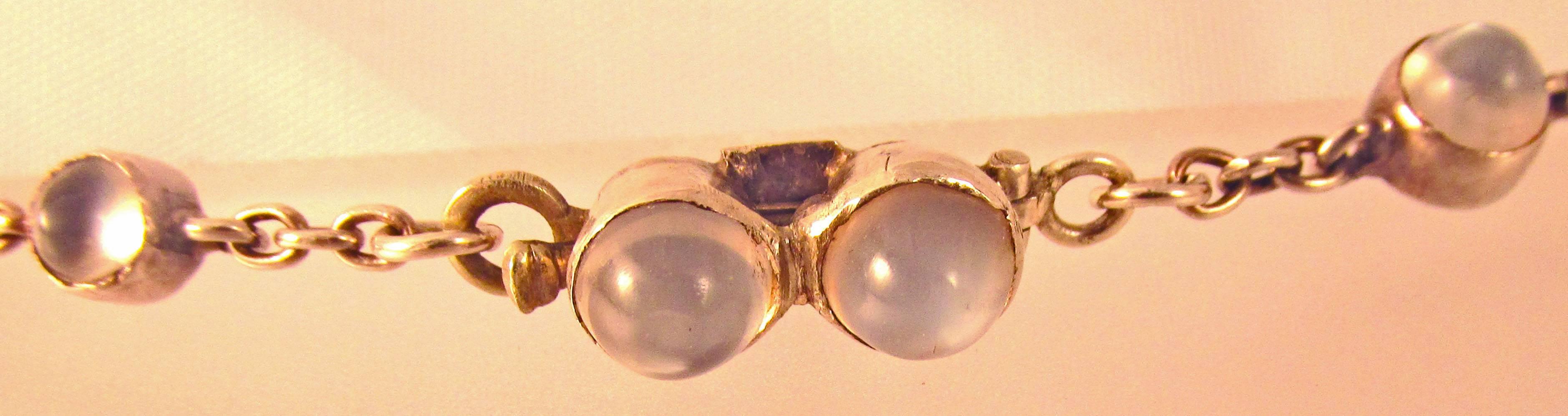Women's Antique Moonstone Silver Necklace  For Sale