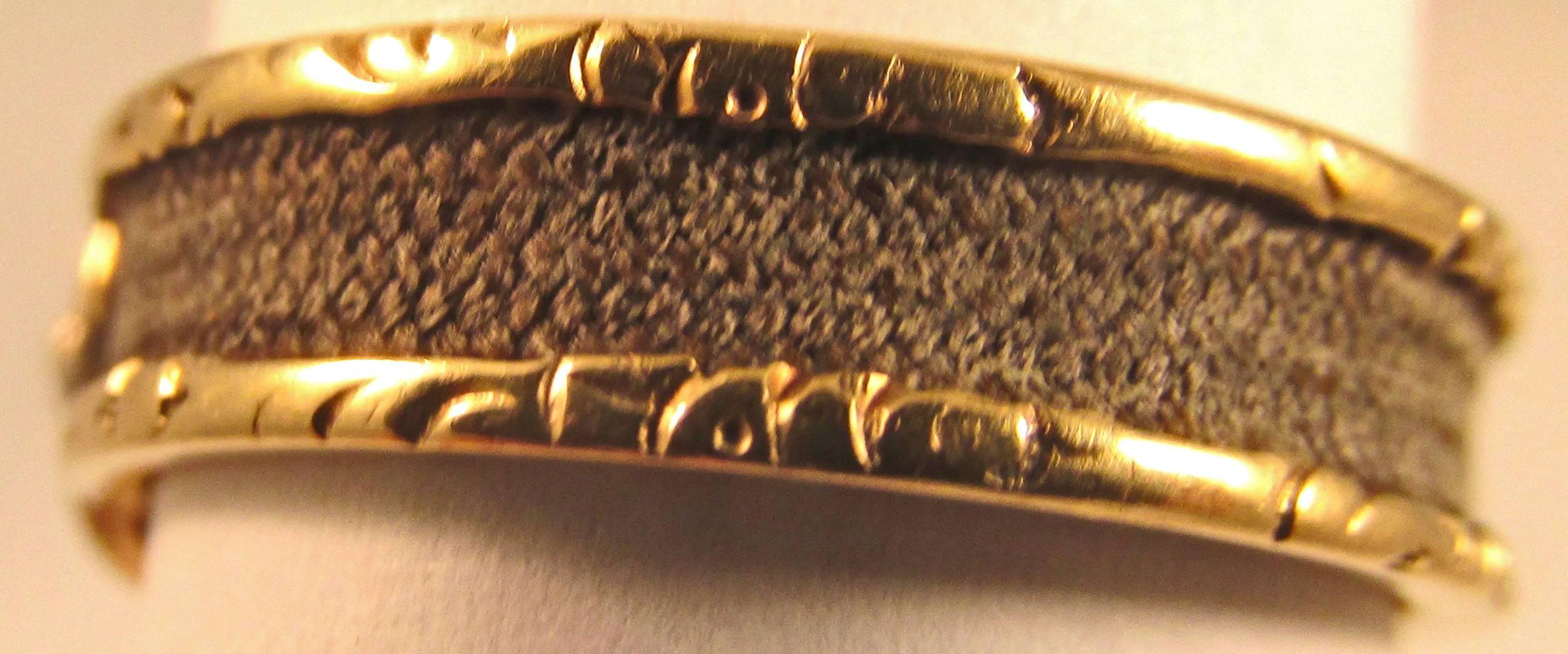 Antique Georgian Gold and hair Buckle Ring  1