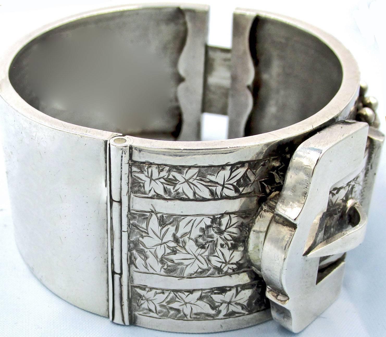 Antique Sterling Silver Buckle Bracelet In Excellent Condition For Sale In Baltimore, MD