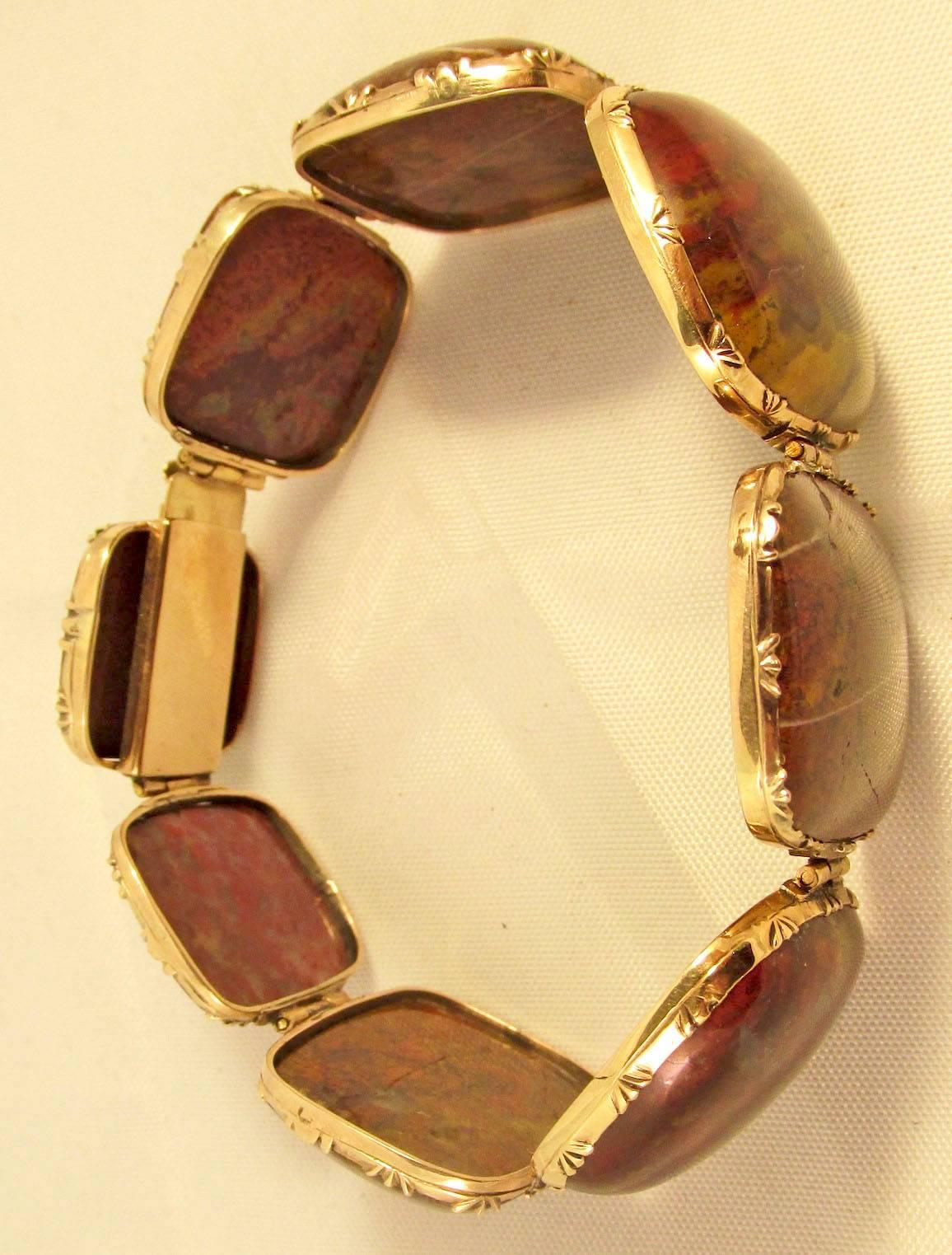 Antique Carnelian and Gold Bracelet In Excellent Condition In Baltimore, MD