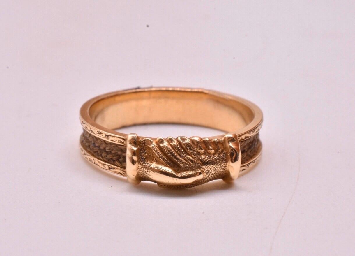 Antique Gold and Hair Fede Ring In Excellent Condition For Sale In Baltimore, MD