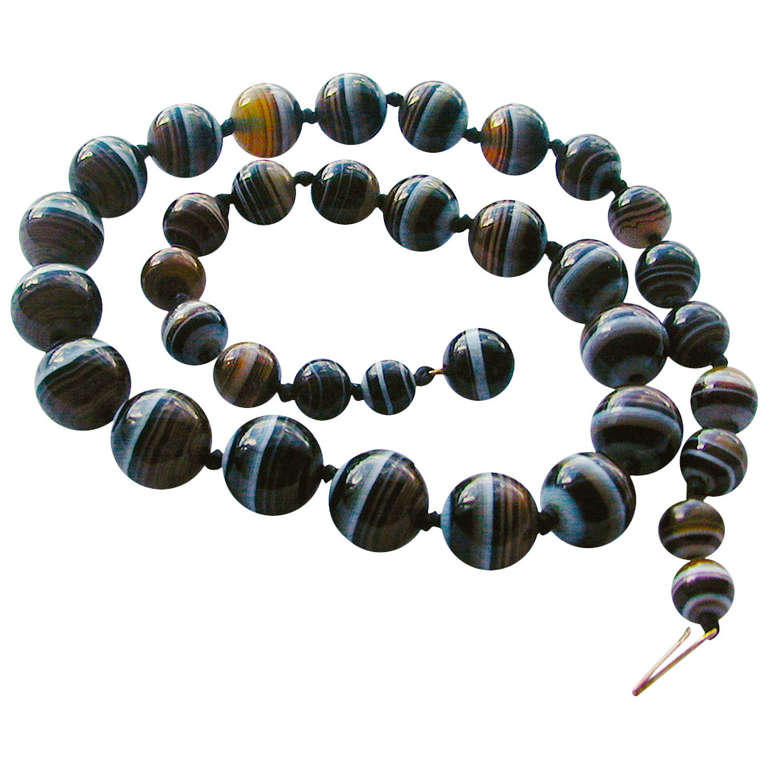 Antique Agate Bead Necklace