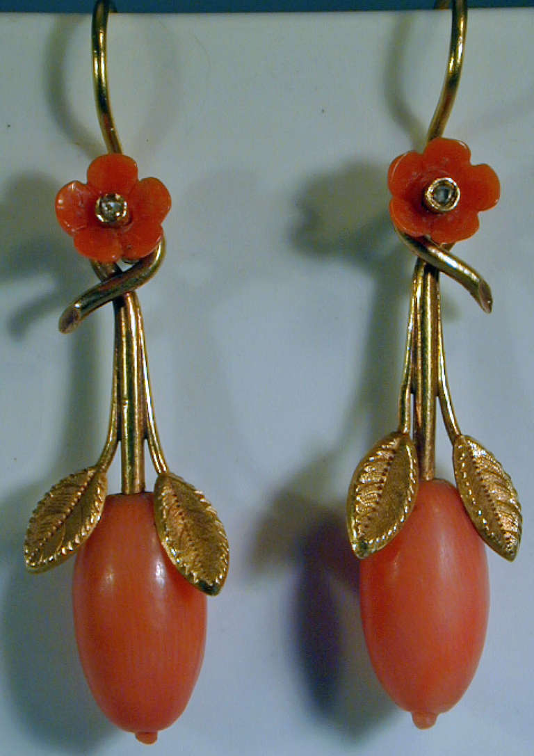vintage gold drop earrings