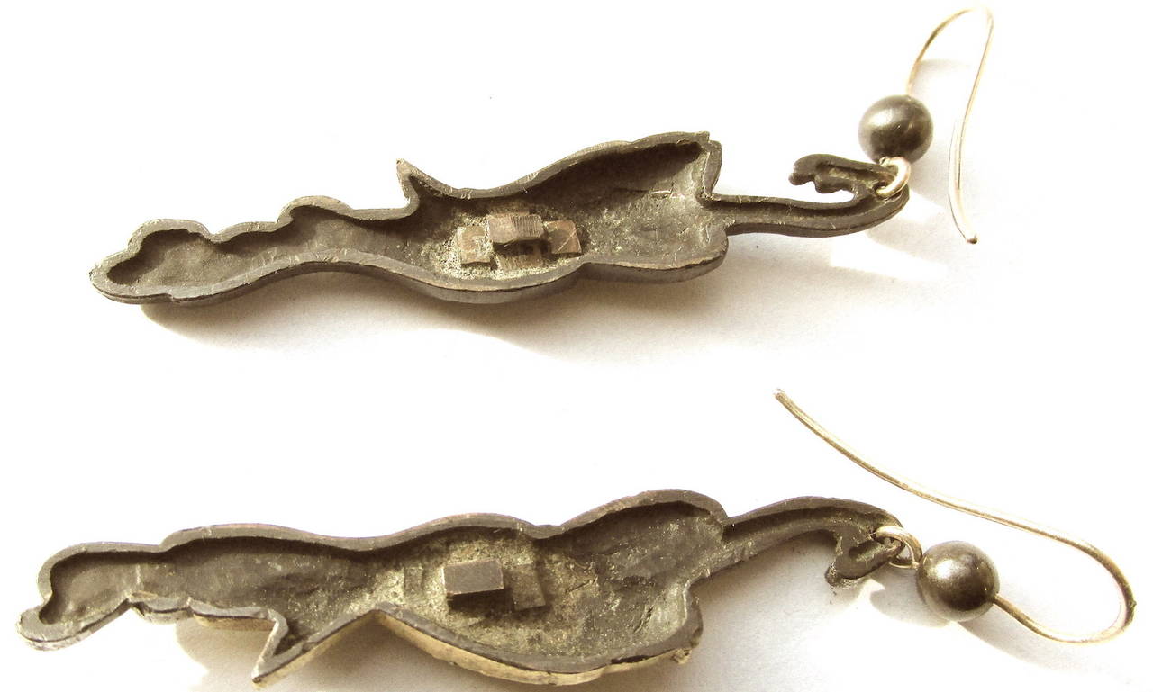 Women's Victorian Shakudo Fish Motif Earrings