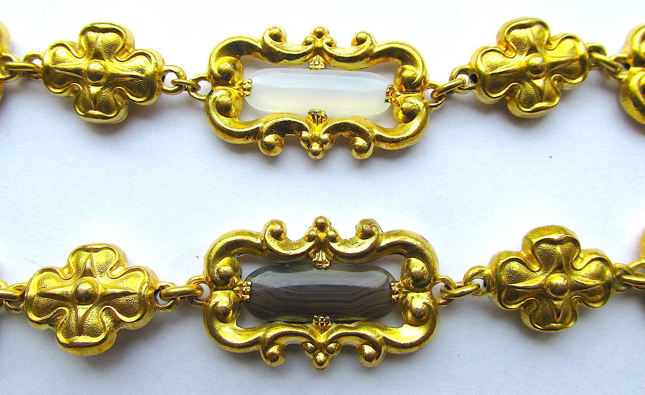 Women's Antique High Victorian gilt metal Agate Necklace, c1850
