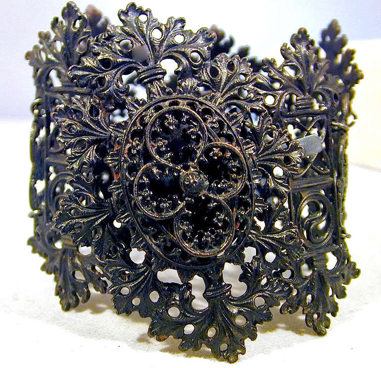 Antique Berlin Iron Bracelet In Excellent Condition In Baltimore, MD