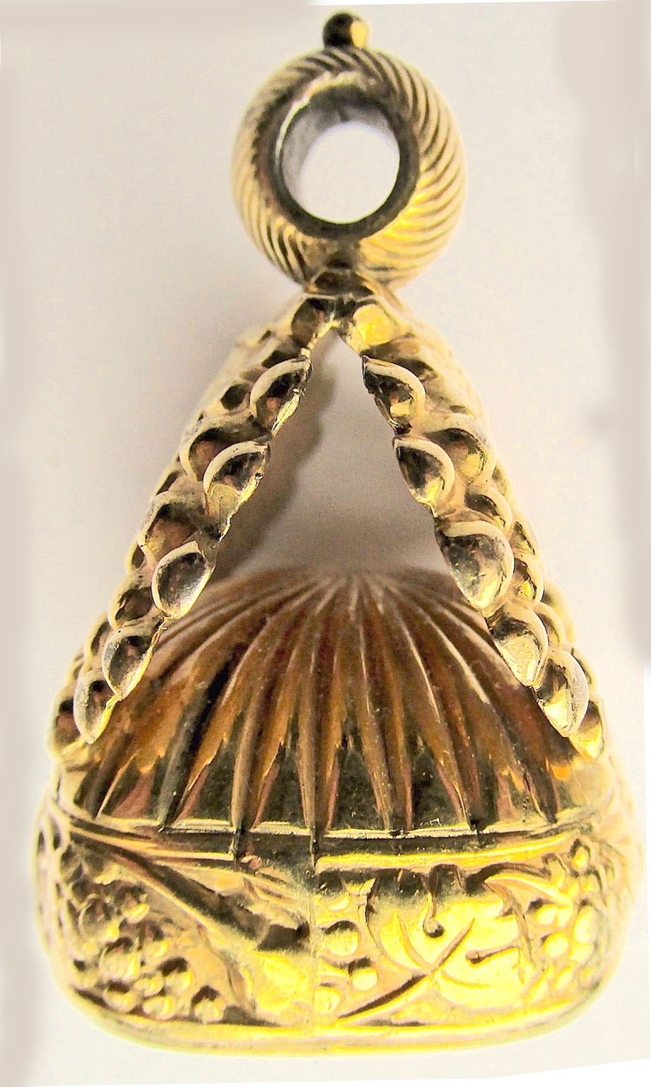 Late Victorian Antique Grape Motif Gold Fob Seal
