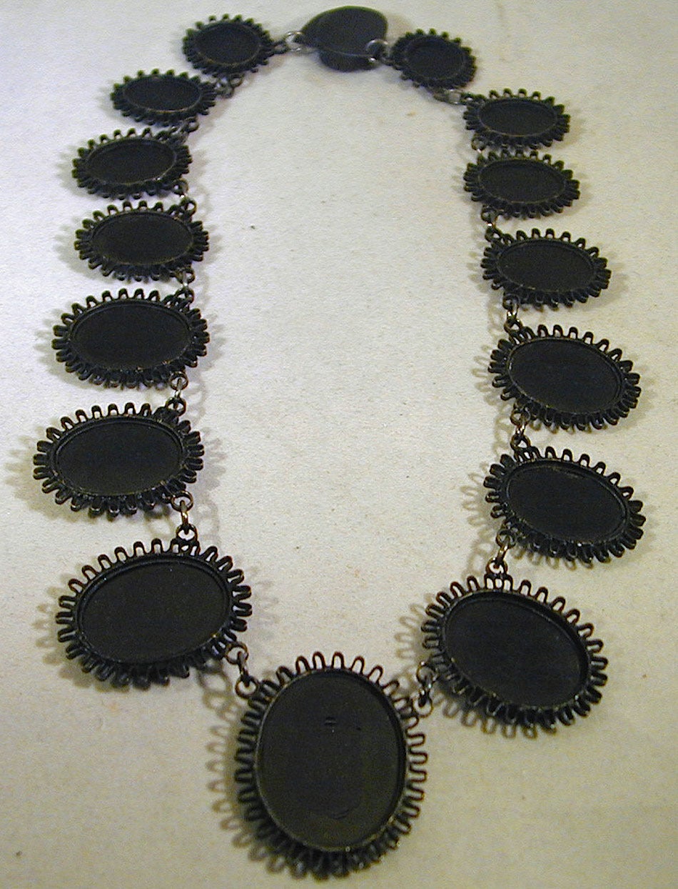 Georgian Antique Berlin Iron Cameo Necklace, circa 1815