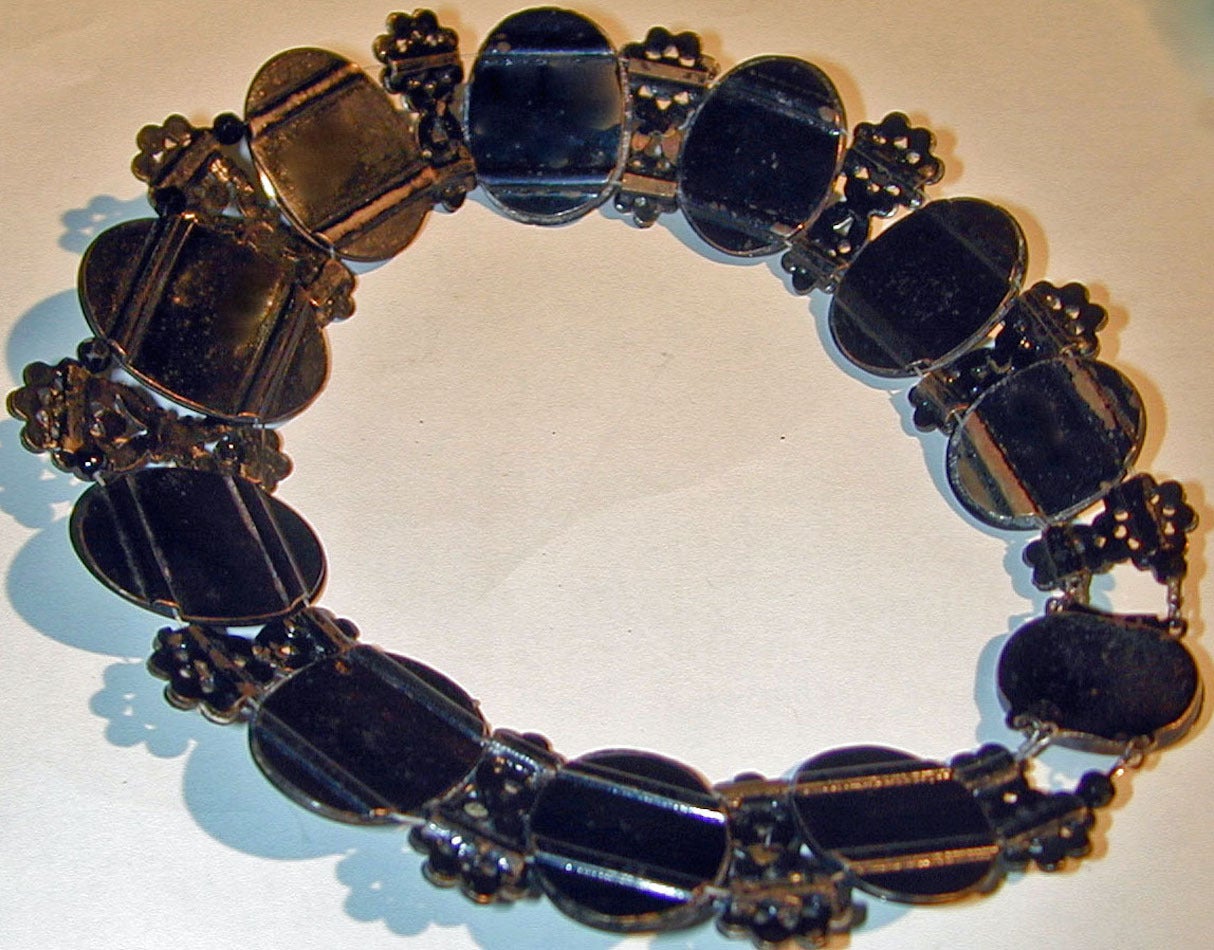 Antique French Jet Cameo Necklace 4