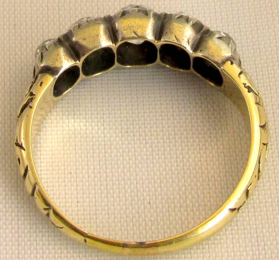 Women's Antique 5 Stone Diamond Gold Ring