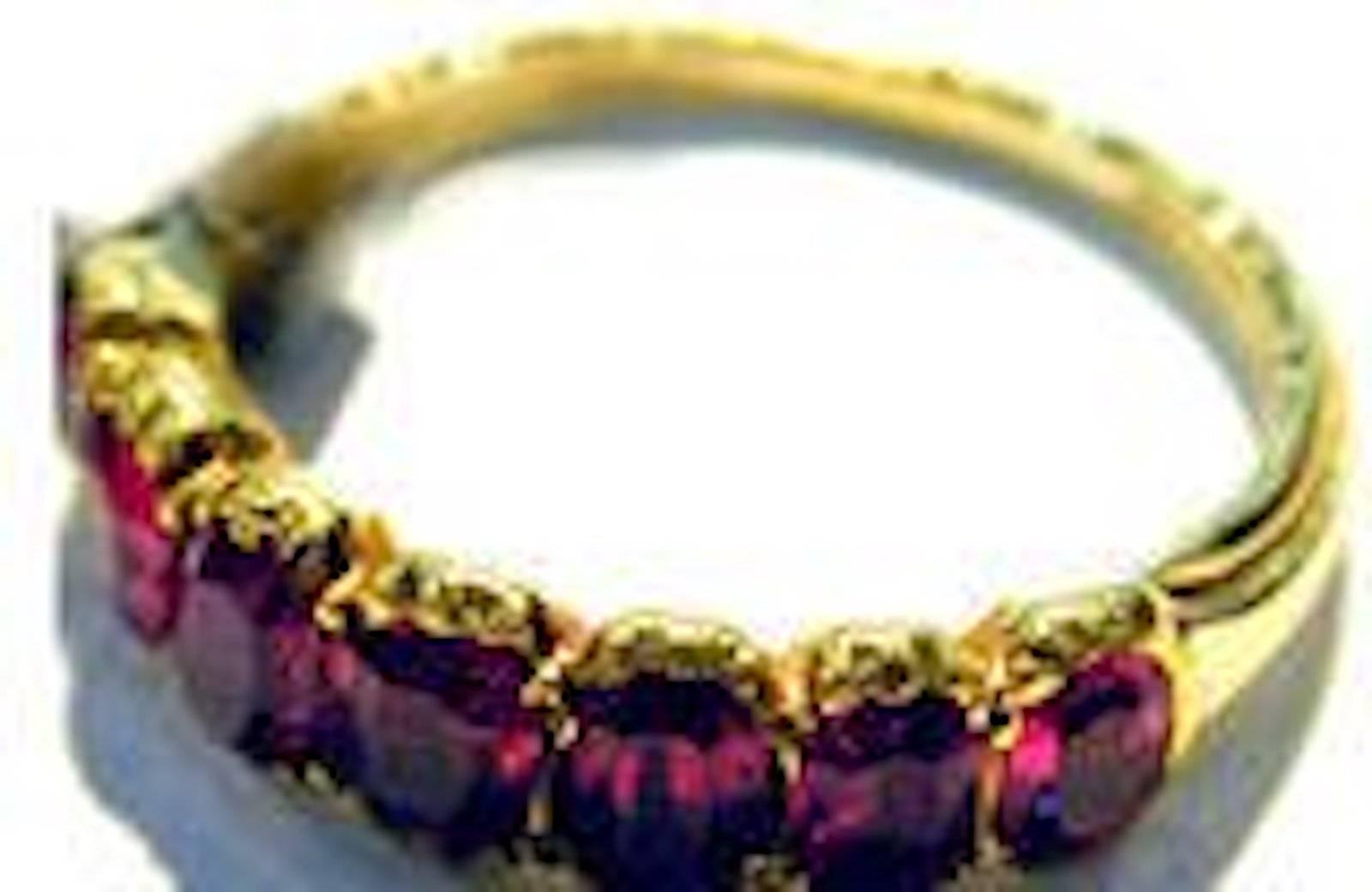 Antiker Sieben-Stein-Rubin-Ring 2