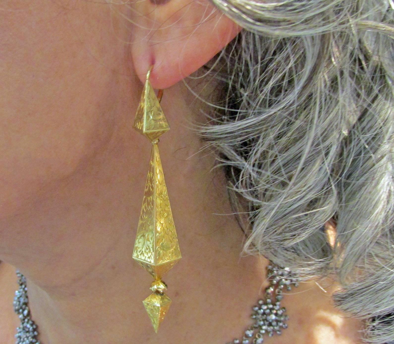 Antique Engraved Gold Drop Earrings 4