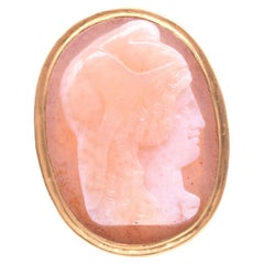 C1800 Camafeo neoclásico de piedra dura de 18 quilates del héroe griego Perseo