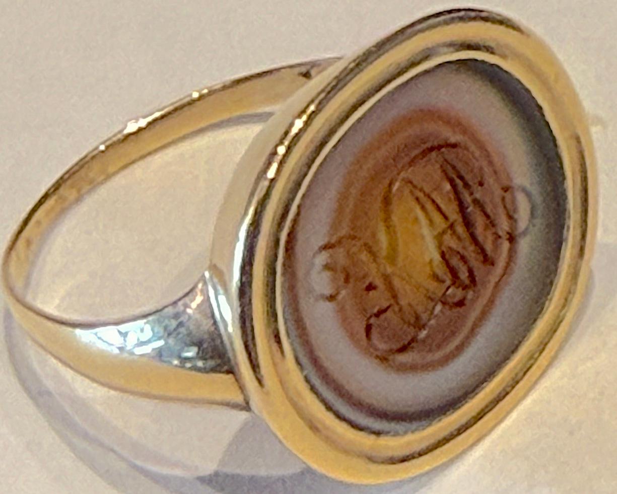 c1780 18K Monogrammierte Bullseye Achat Ring (Ungeschliffen) im Angebot