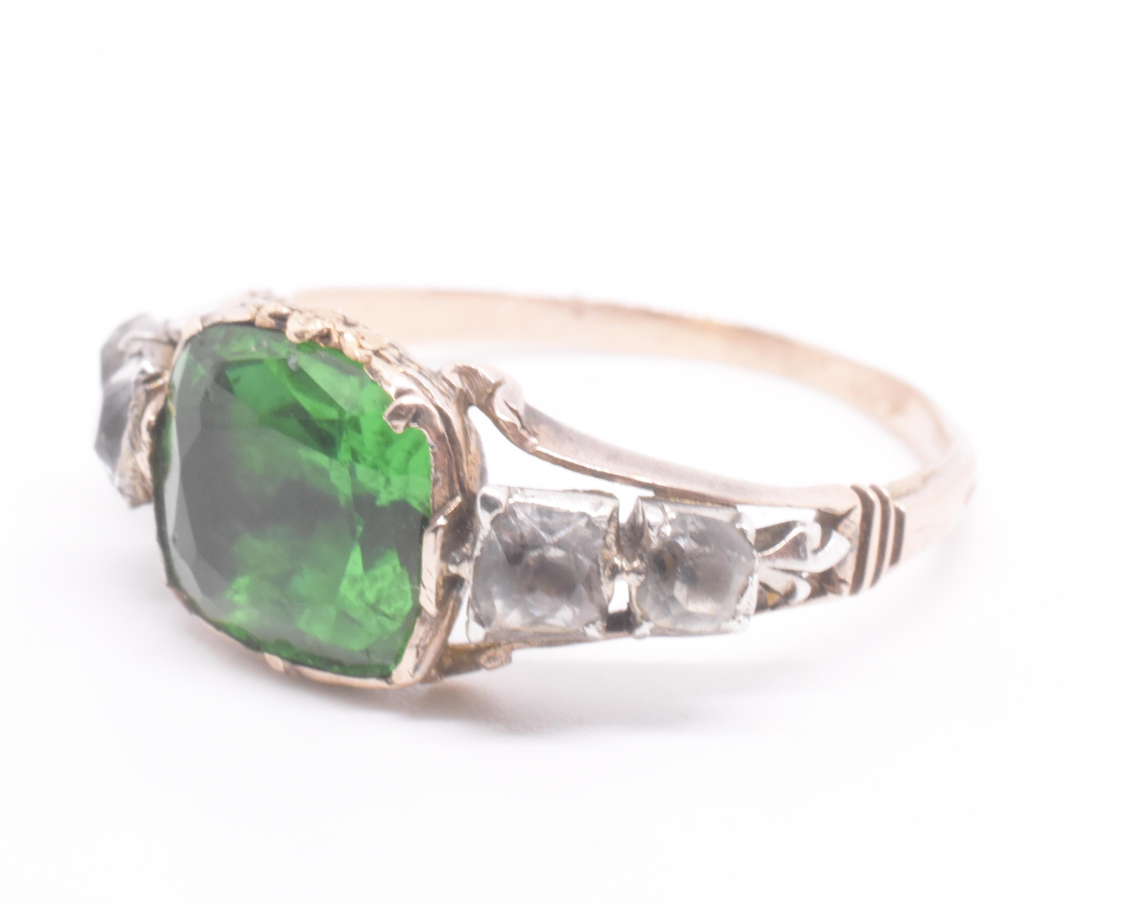 C1820 Smaragd und Diamant Paste Basket Set Ring im Zustand „Gut“ im Angebot in Baltimore, MD