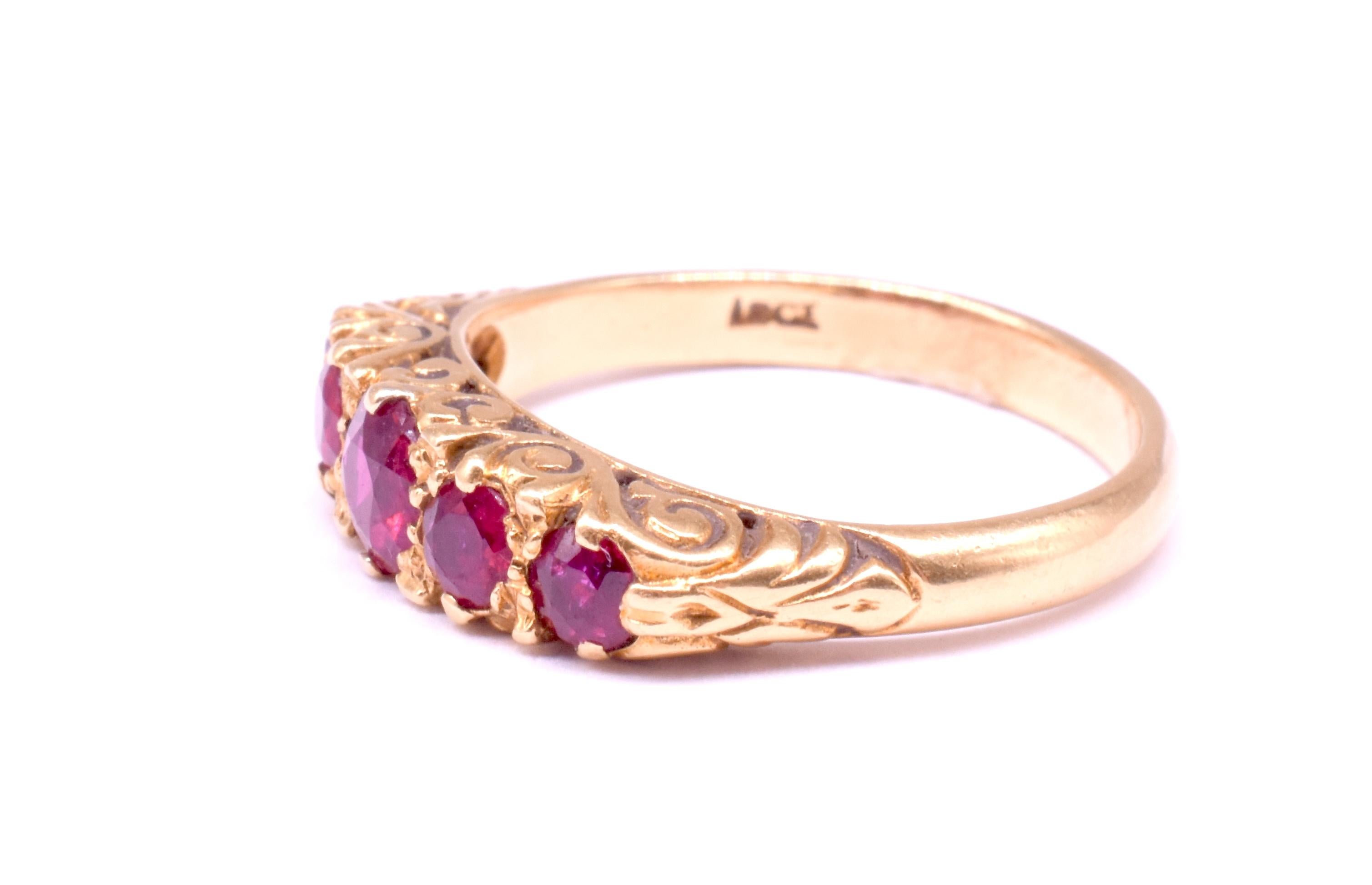 Taille vieille Europe C1880 Bague à cinq pierres et demi-cercle en rubis 18K en vente