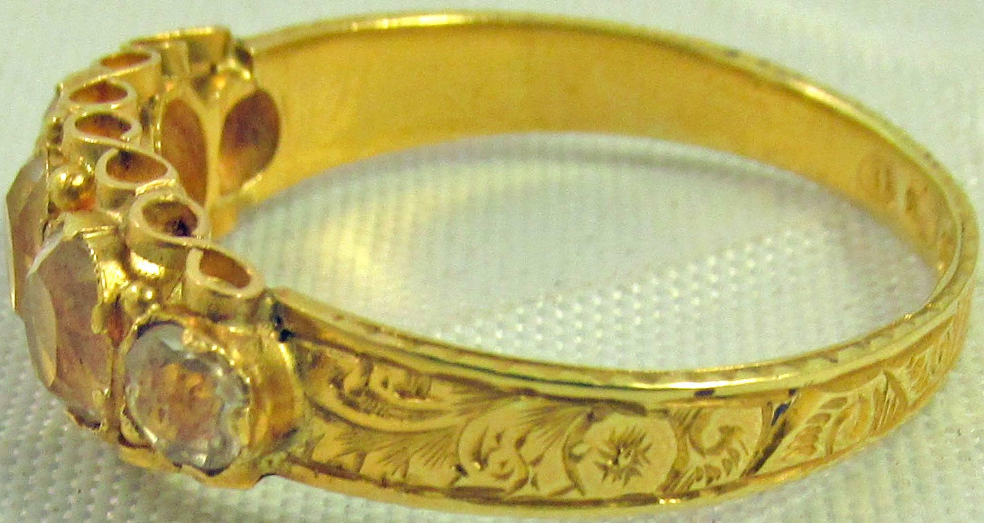 Antique Five-Stone Diamond Gold Ring 1