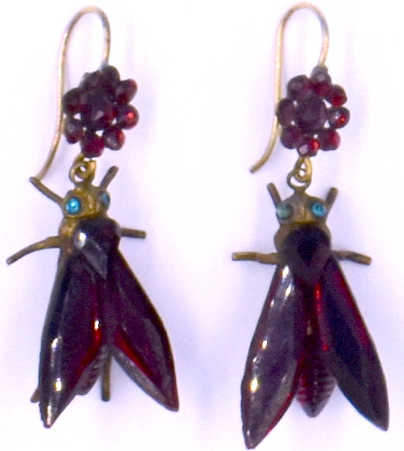 Victorian Antique Vauxhall Glass Fly Earrings