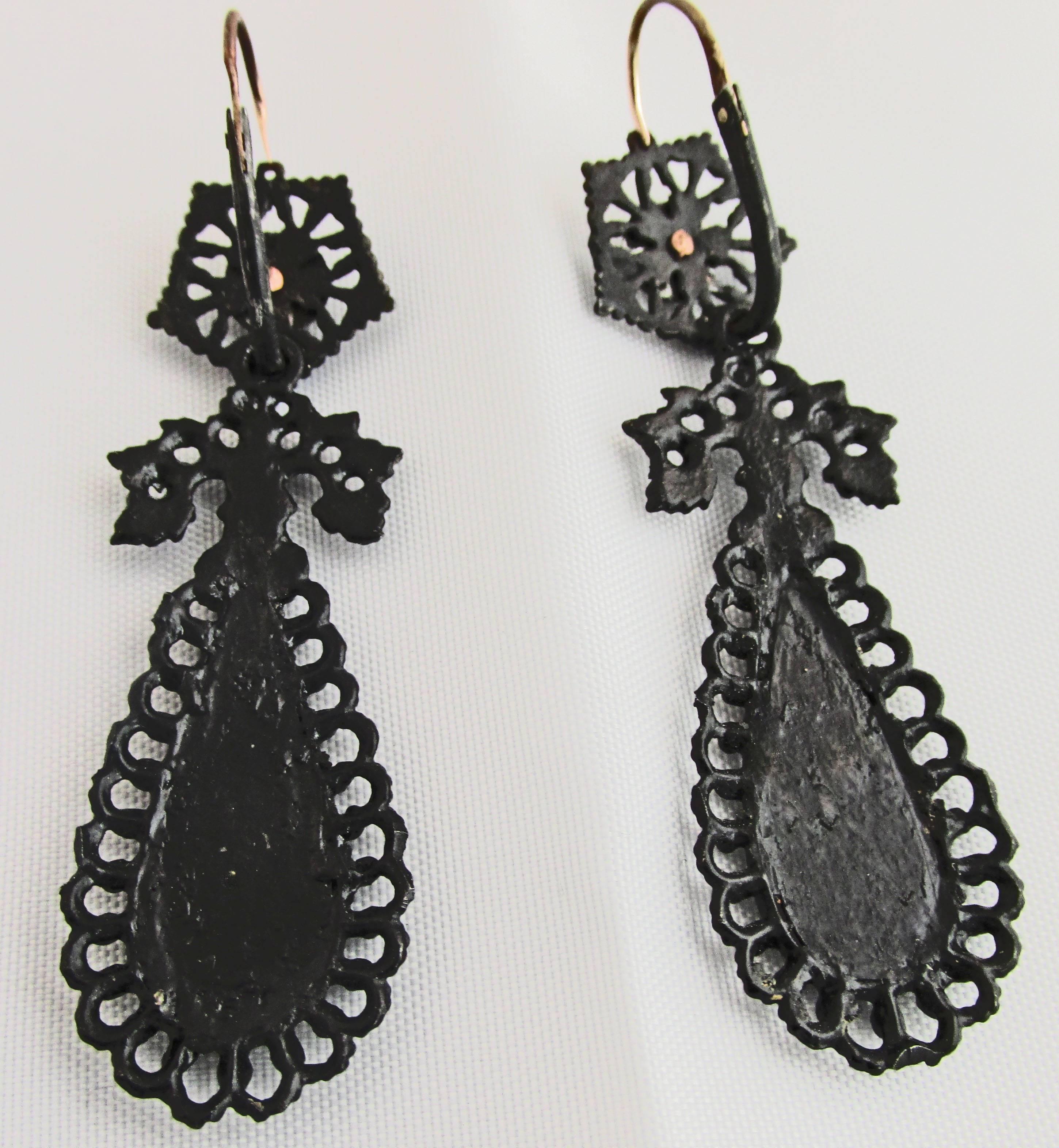 Neoclassical Antique Pair of Berlin Iron Earrings For Sale