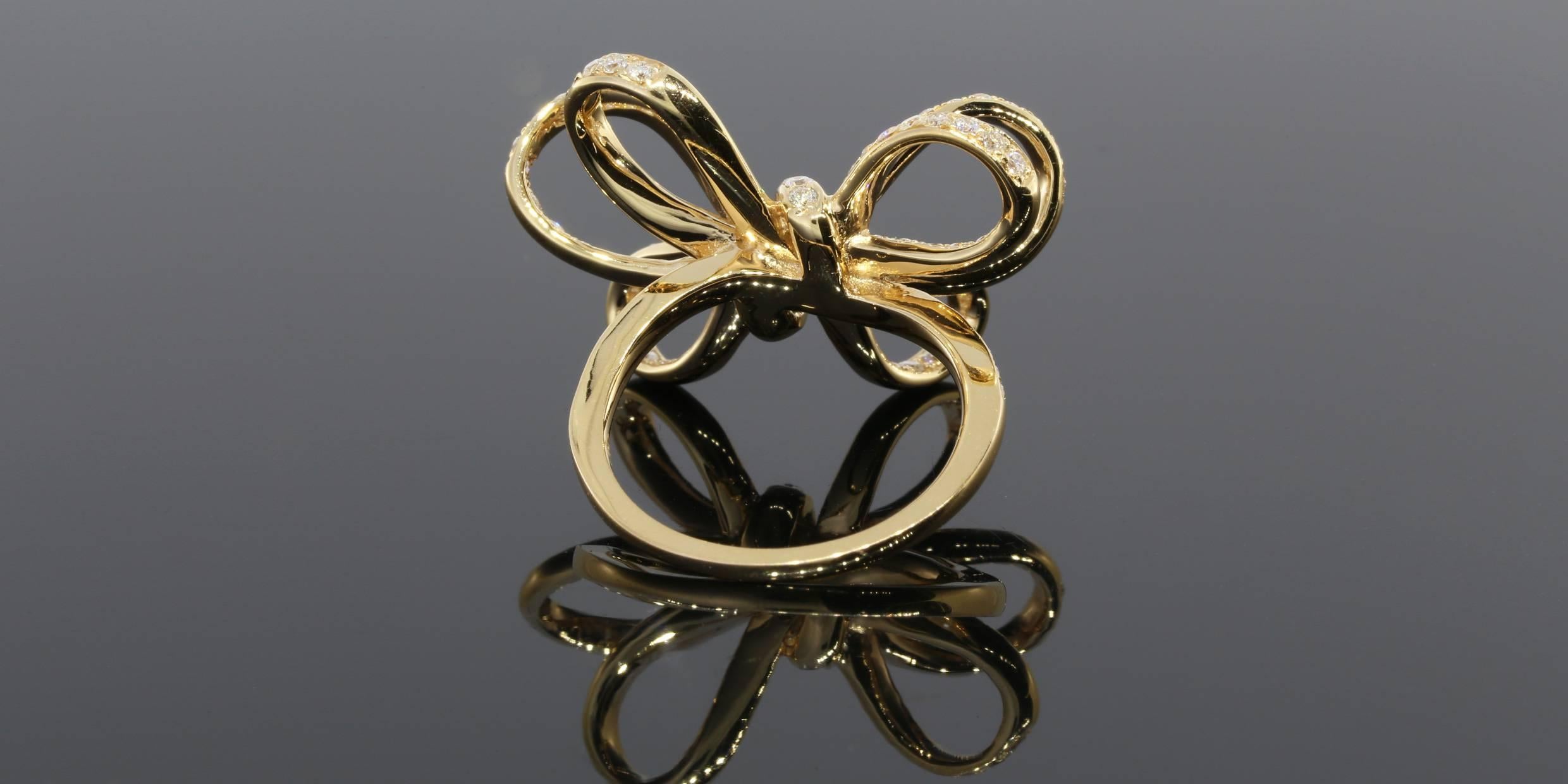 Diamond Gold Bow Ring In New Condition In Columbia, MO