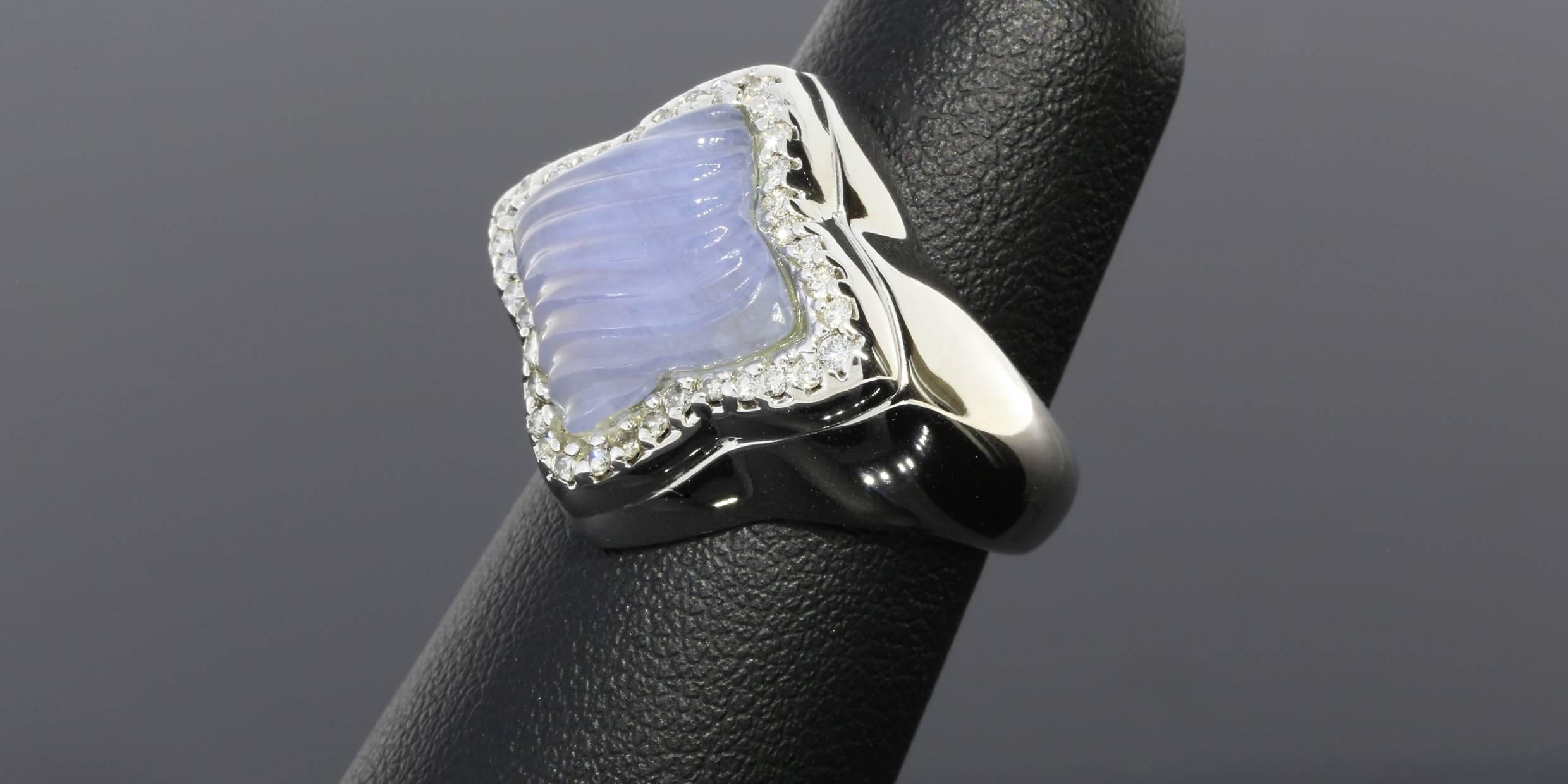 David Yurman Chalcedony Diamond Gold Quatrefoil Ring In Excellent Condition In Columbia, MO