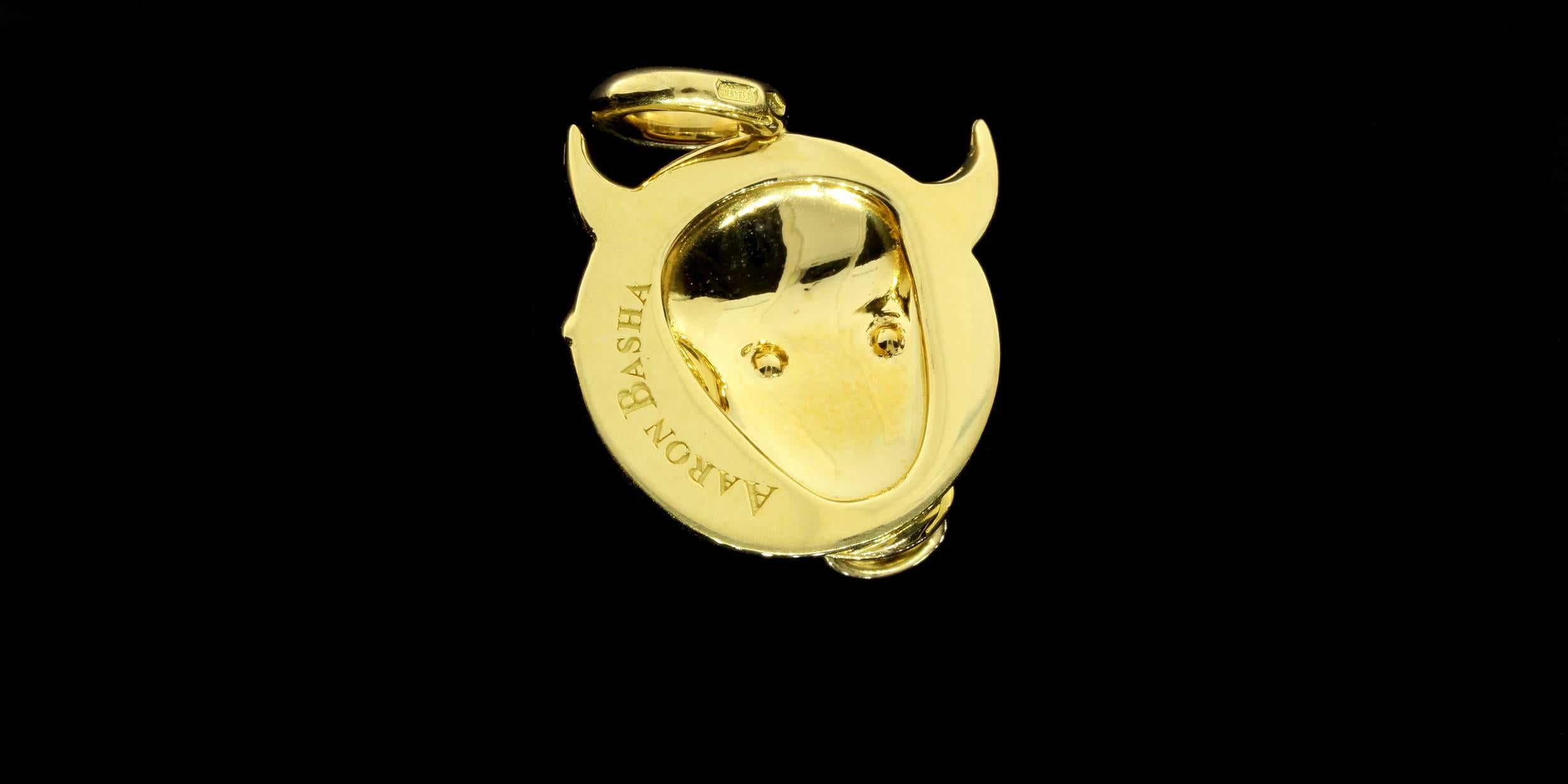 Often called the godfather of charms, Aaron Basha's exquisitely crafted jewelry has graced the pages of fashion magazines & been worn by generations of Hollywood celebrities & international royalty. His delightful charms are as sophisticated as they