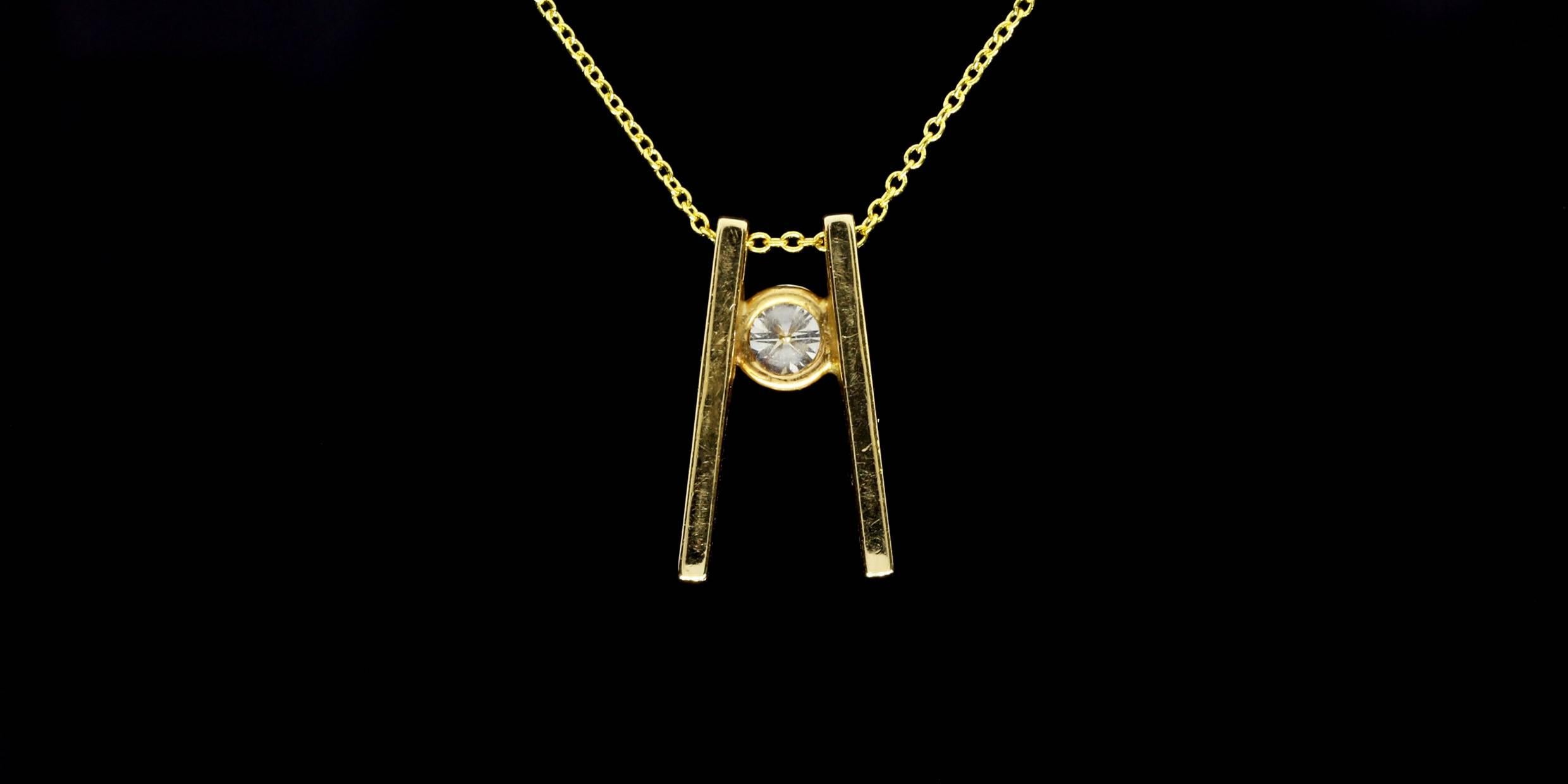 .50 Carat Round Diamond Gold Ladder Pendant Necklace In New Condition In Columbia, MO