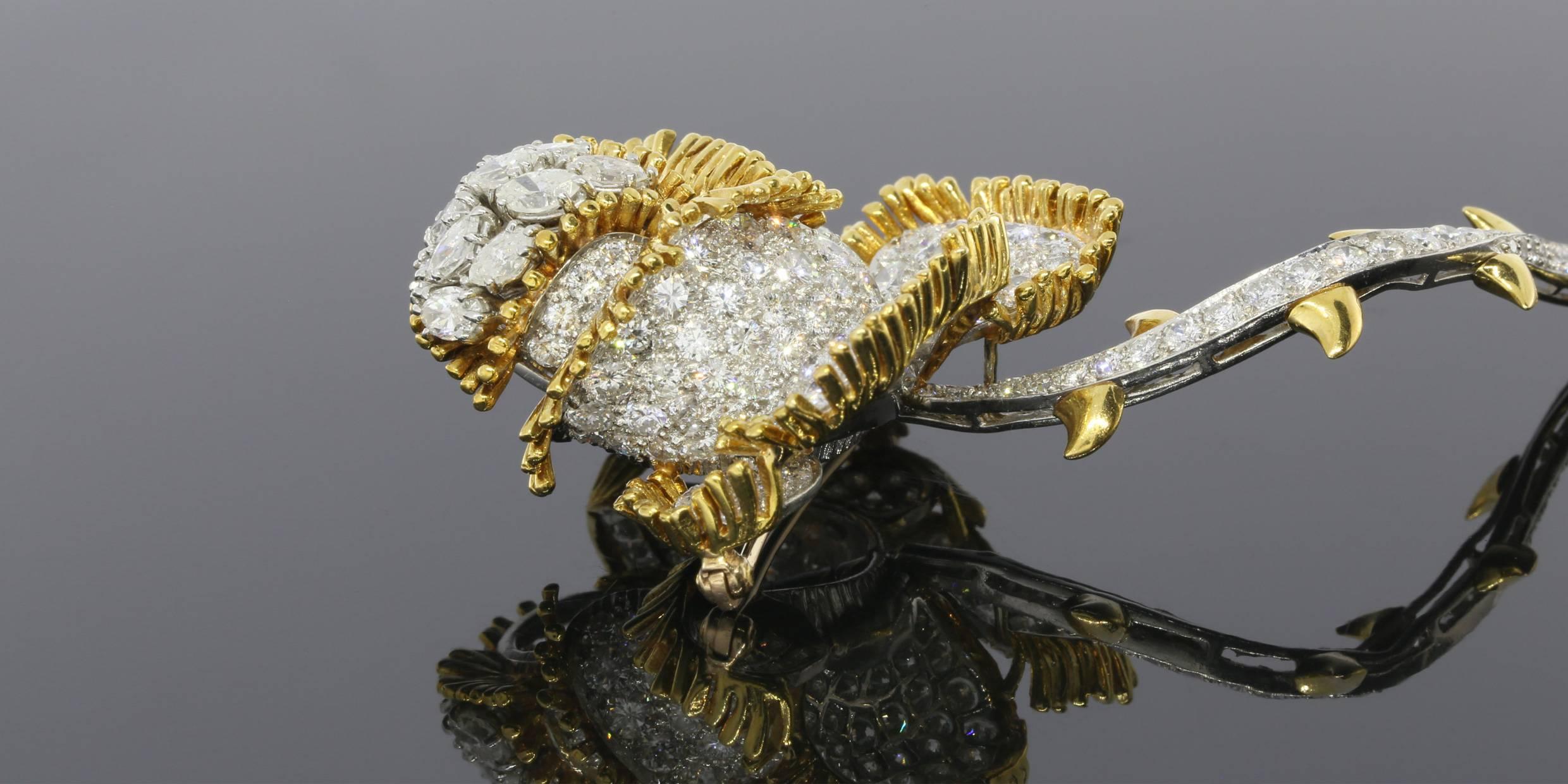 Impressive 11 Carat Brilliant Diamonds Gold Rose Flower Pin Brooch For Sale 1
