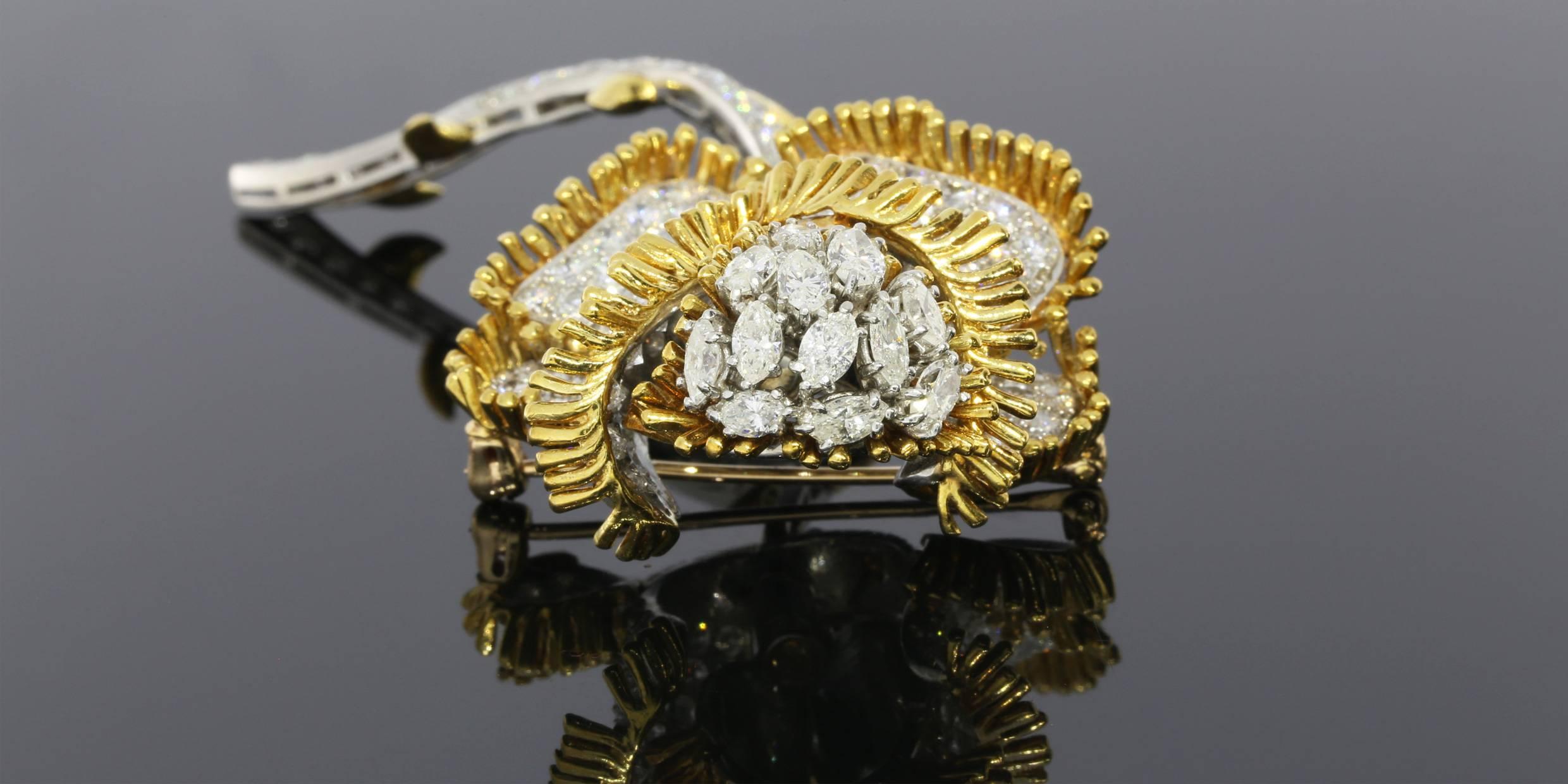 Impressive 11 Carat Brilliant Diamonds Gold Rose Flower Pin Brooch For Sale 3