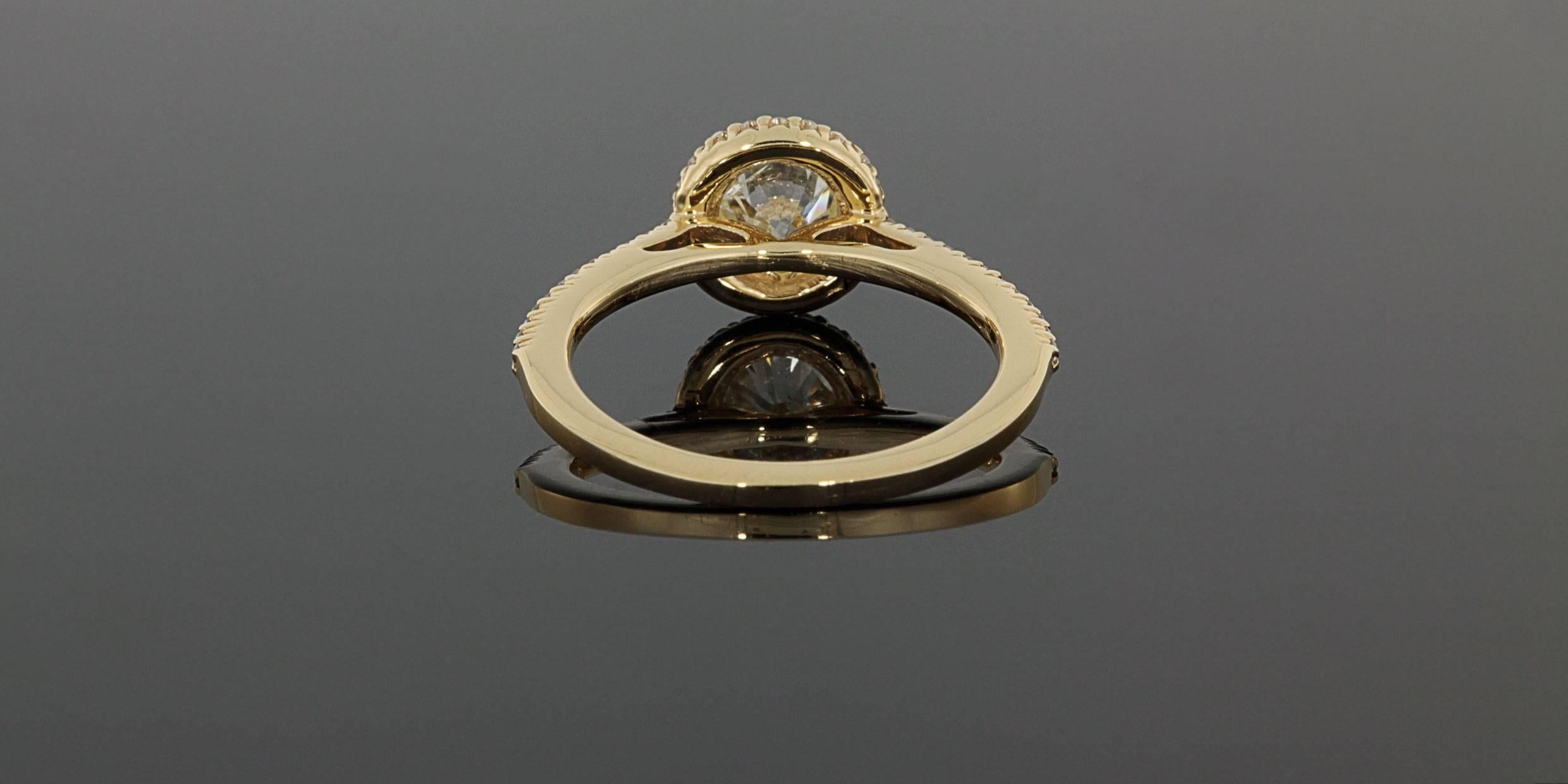 Ritani 1.24 Carats Round Diamonds Gold French Set Halo Engagement Ring In New Condition In Columbia, MO