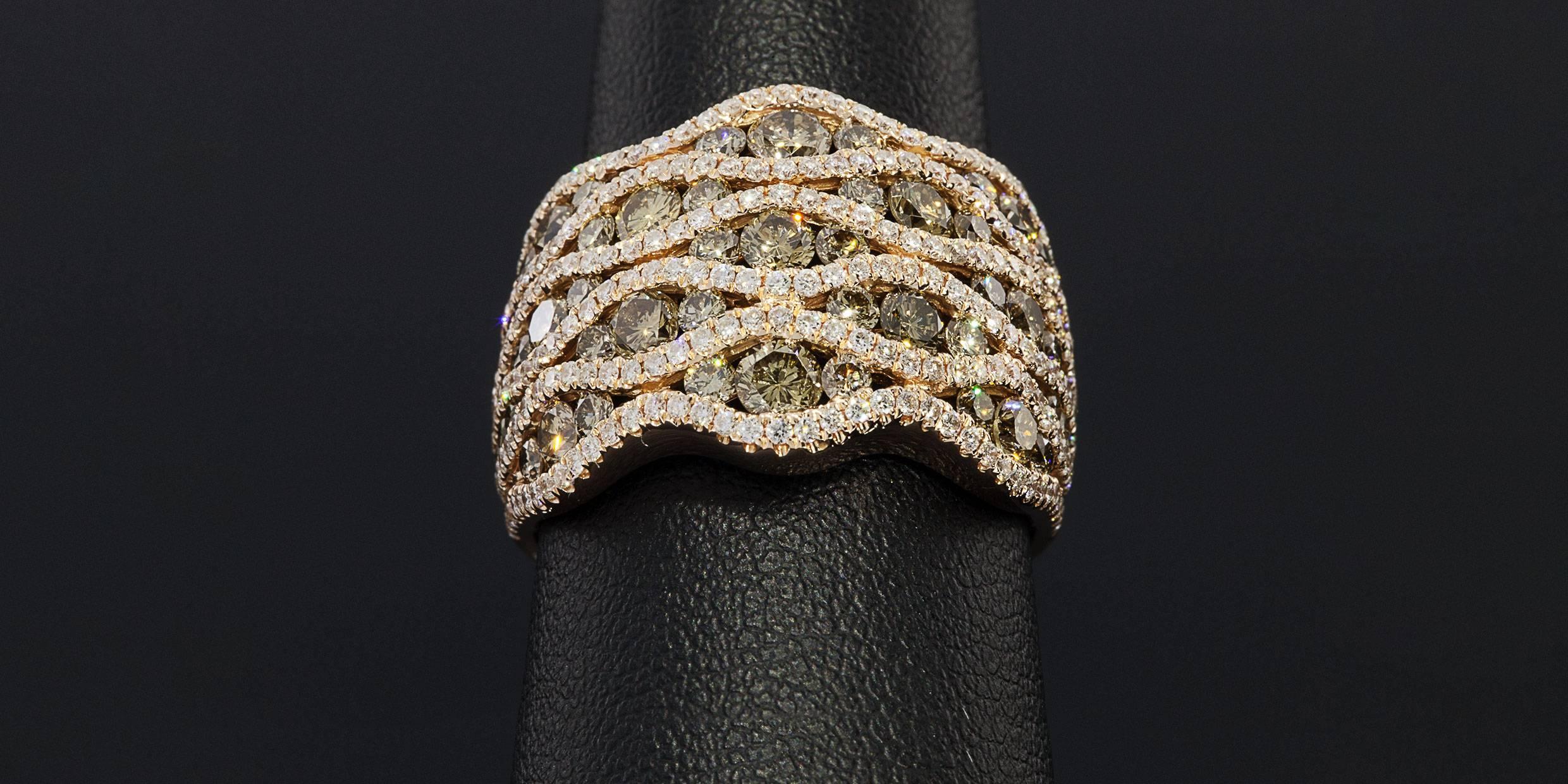 3.07 Carats Champagne and White Diamonds Gold 6 Row Band Ring 1