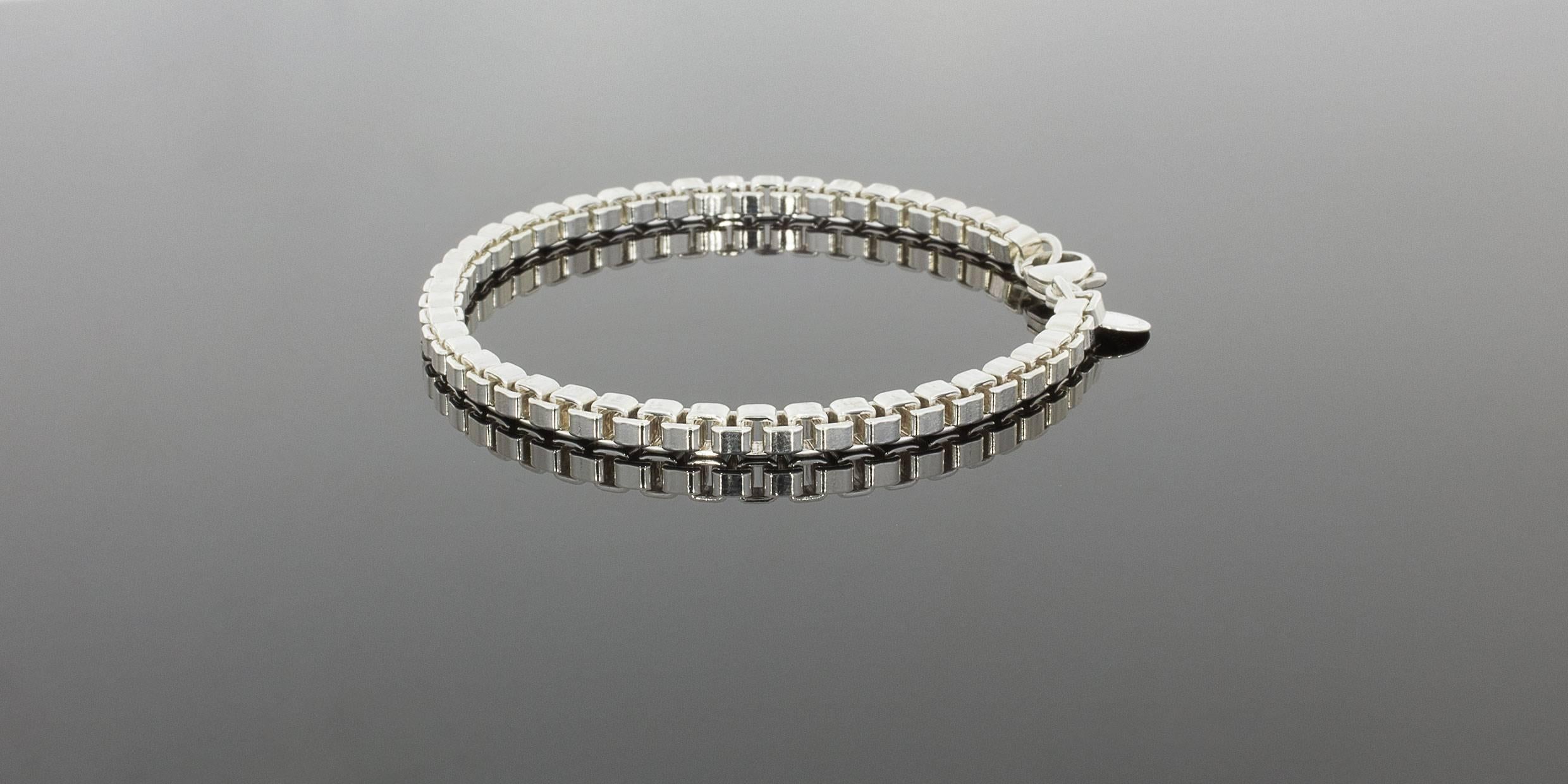Tiffany und Co Sterling Silber 7::5