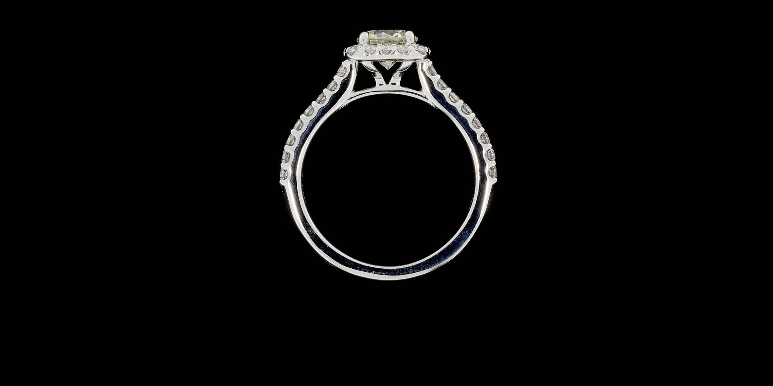 Ritani 1.34 Carats Round Diamonds Halo Gold Engagement Ring 1