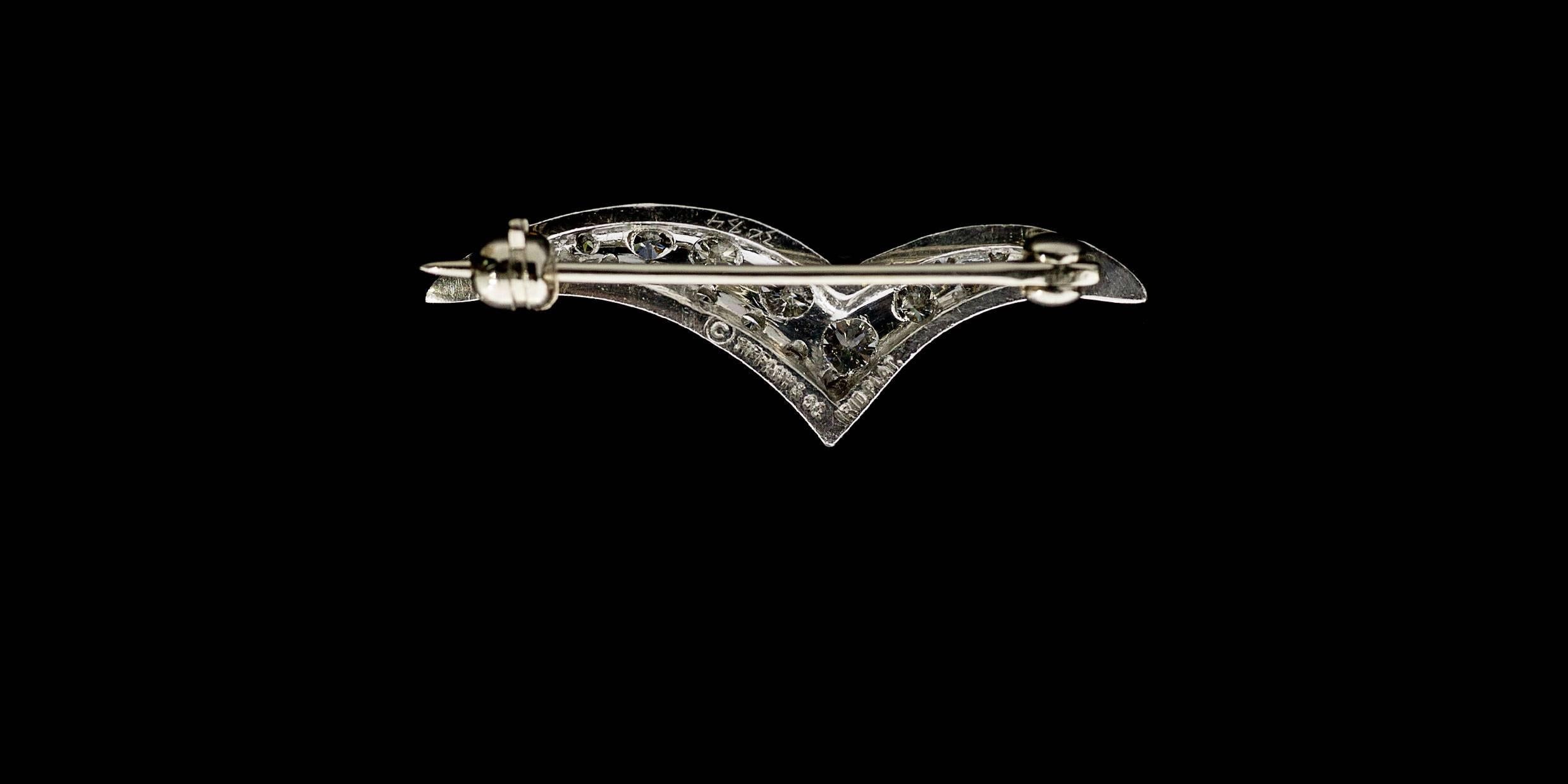 Tiffany & Co. Small Diamond Seagull Brooch Pin In Excellent Condition For Sale In Columbia, MO