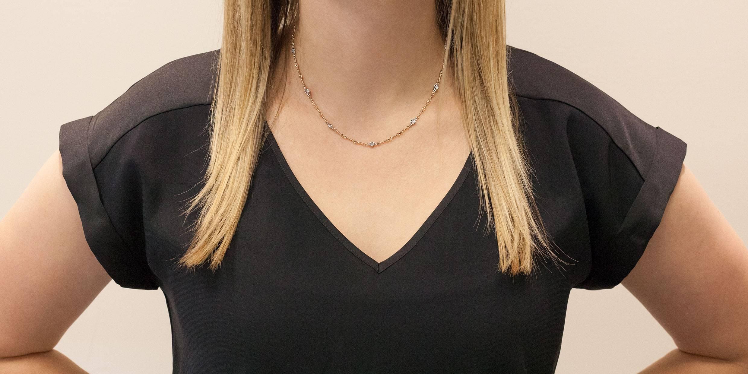 Roberto Coin Rose & White Gold Diamond Dogbone Chain Necklace In Excellent Condition In Columbia, MO