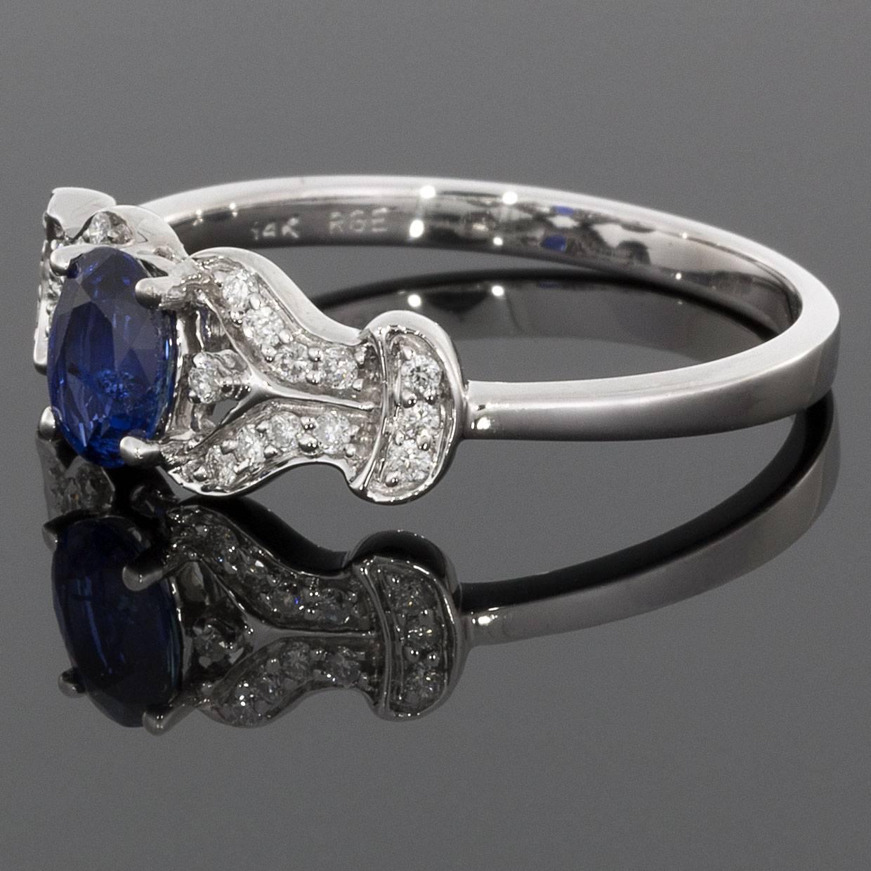 Women's Oval Blue Sapphire Diamond White Gold Ring
