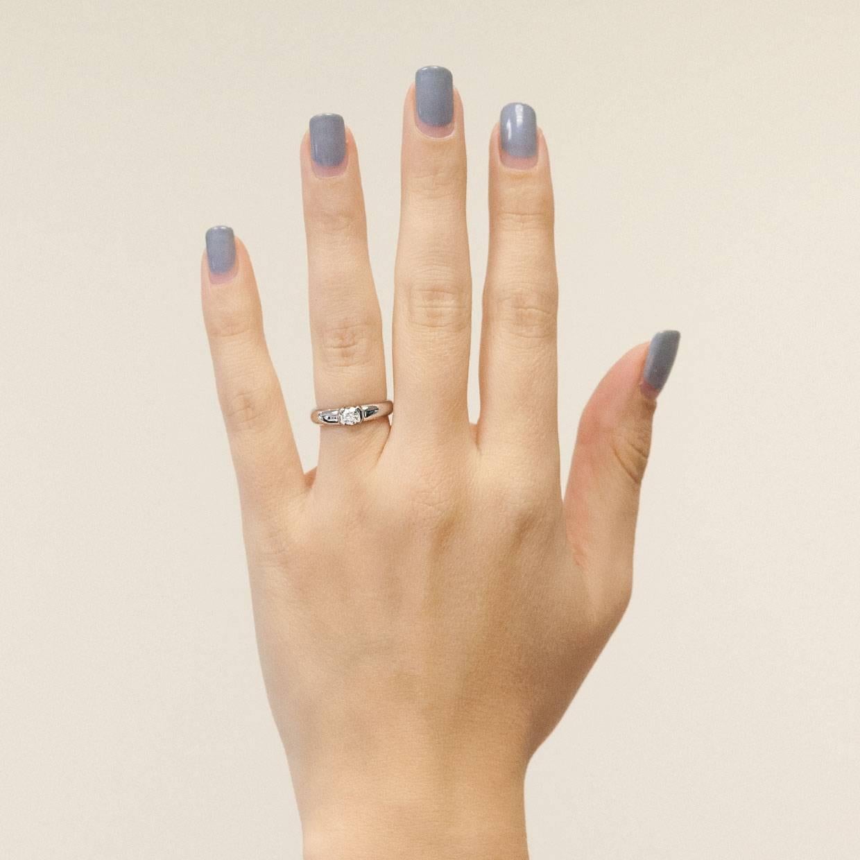 Women's Tiffany & Co. Ideal Round Diamond Etoile Semi-Bezel Platinum Engagement Ring