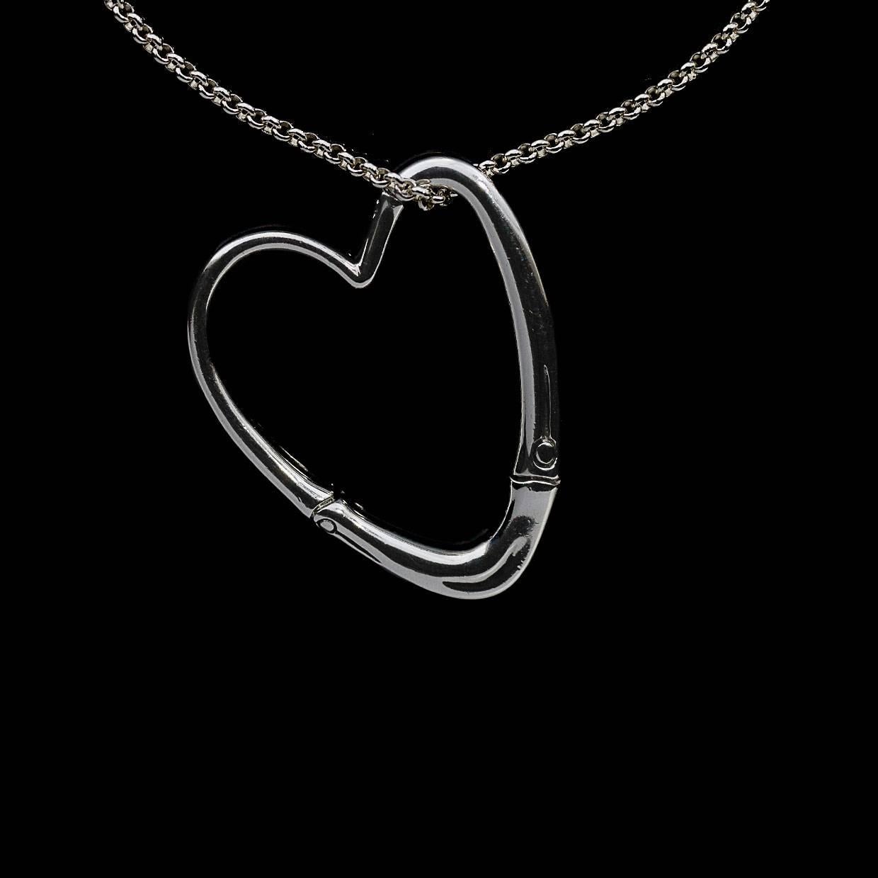 Each piece of John Hardy jewelry has been crafted in Bali since 1975. John Hardy is dedicated to creating timeless one-of-a-kind pieces that are brilliantly alive.

This sterling silver Heart pendant necklace is from John Hardy's Bamboo collection.