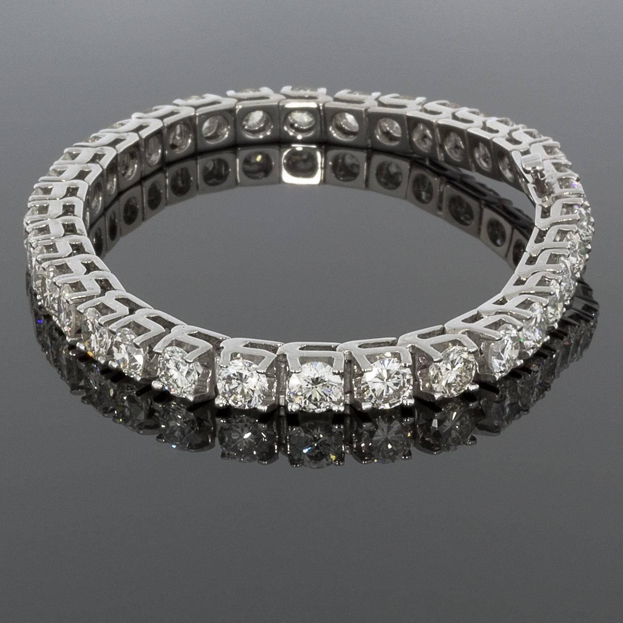 Women's Round Diamond Prong Set White Gold Tennis Line Bracelet