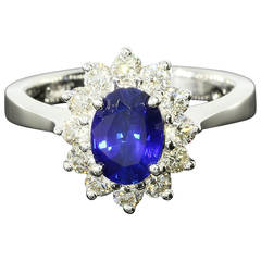 1.36 Carat Natural Blue Sapphire Diamond Gold Ring