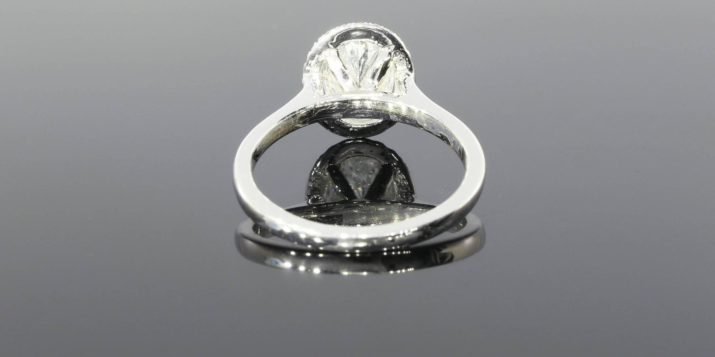 1.41 Carat GIA Cert Oval Diamond Gold Halo Engagement Ring 2