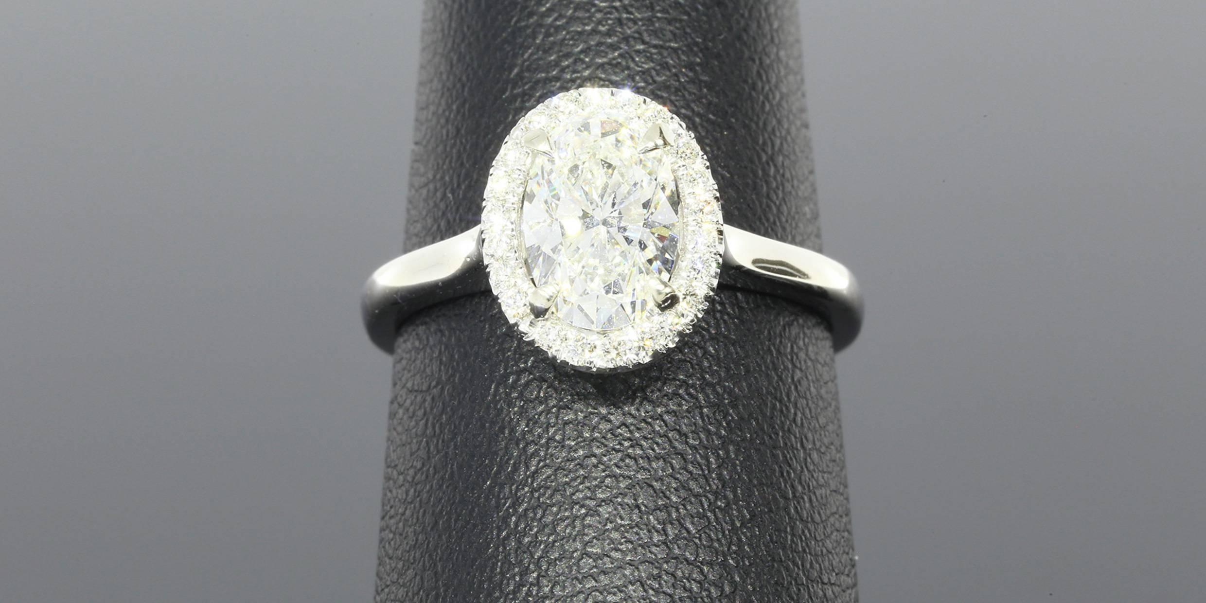 1.41 Carat GIA Cert Oval Diamond Gold Halo Engagement Ring In New Condition In Columbia, MO