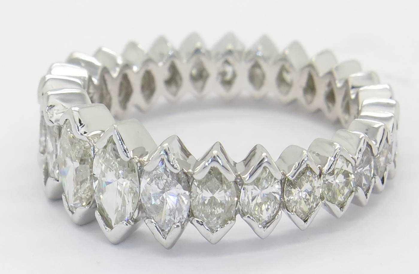 Marquise Diamond gold Eternity Band In New Condition In Columbia, MO