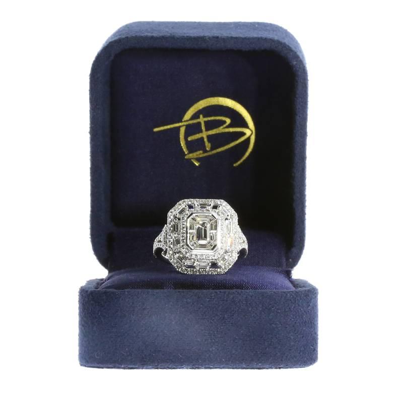 Halo-Ring aus Gold mit Smaragd und Baguette-Diamant für Damen oder Herren
