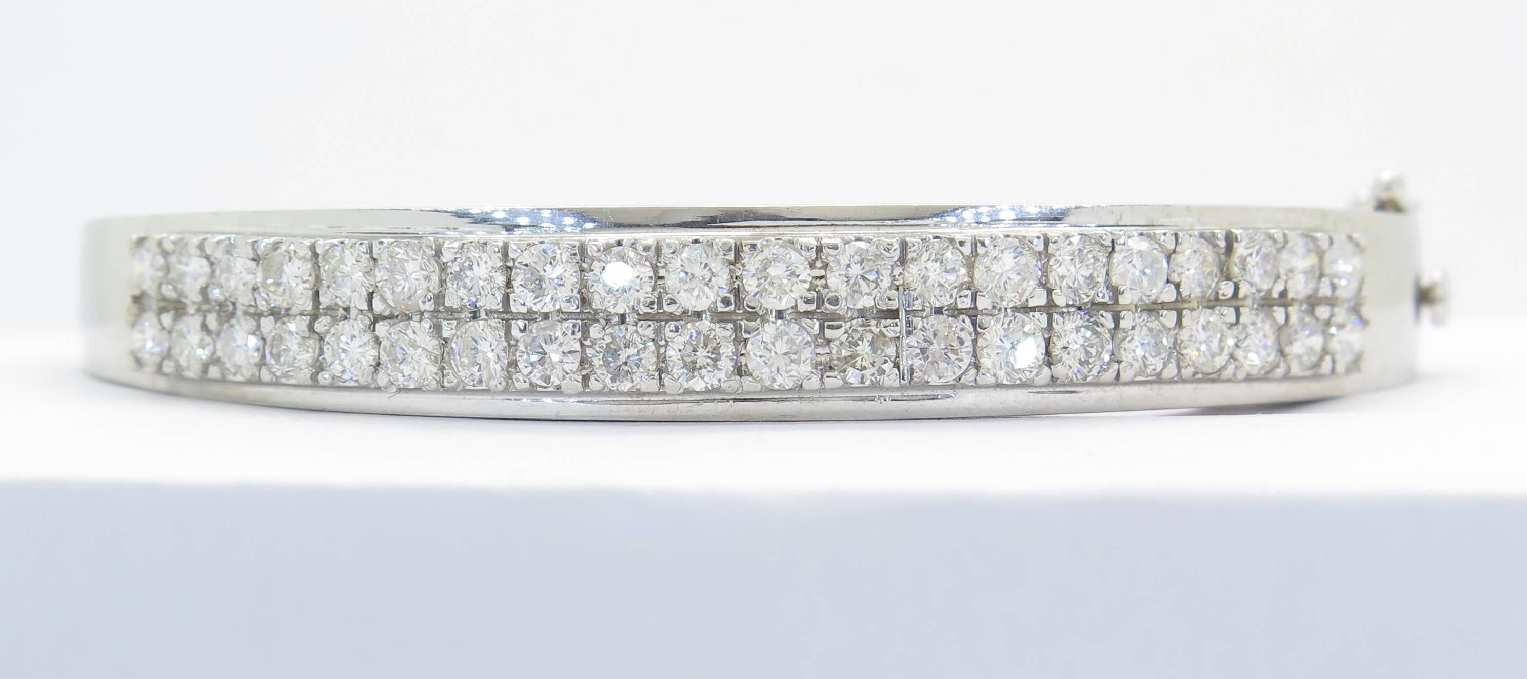 Women's Diamond Gold Bangle Bracelet For Sale