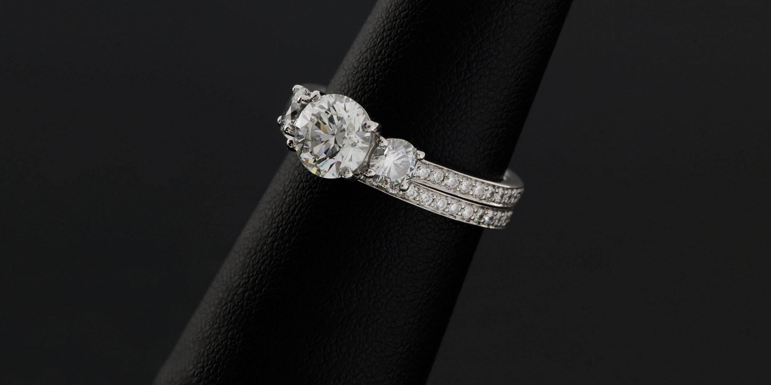 Women's Martin Flyer GIA Cert Diamond Platinum Engagement Ring and Wedding Band Set