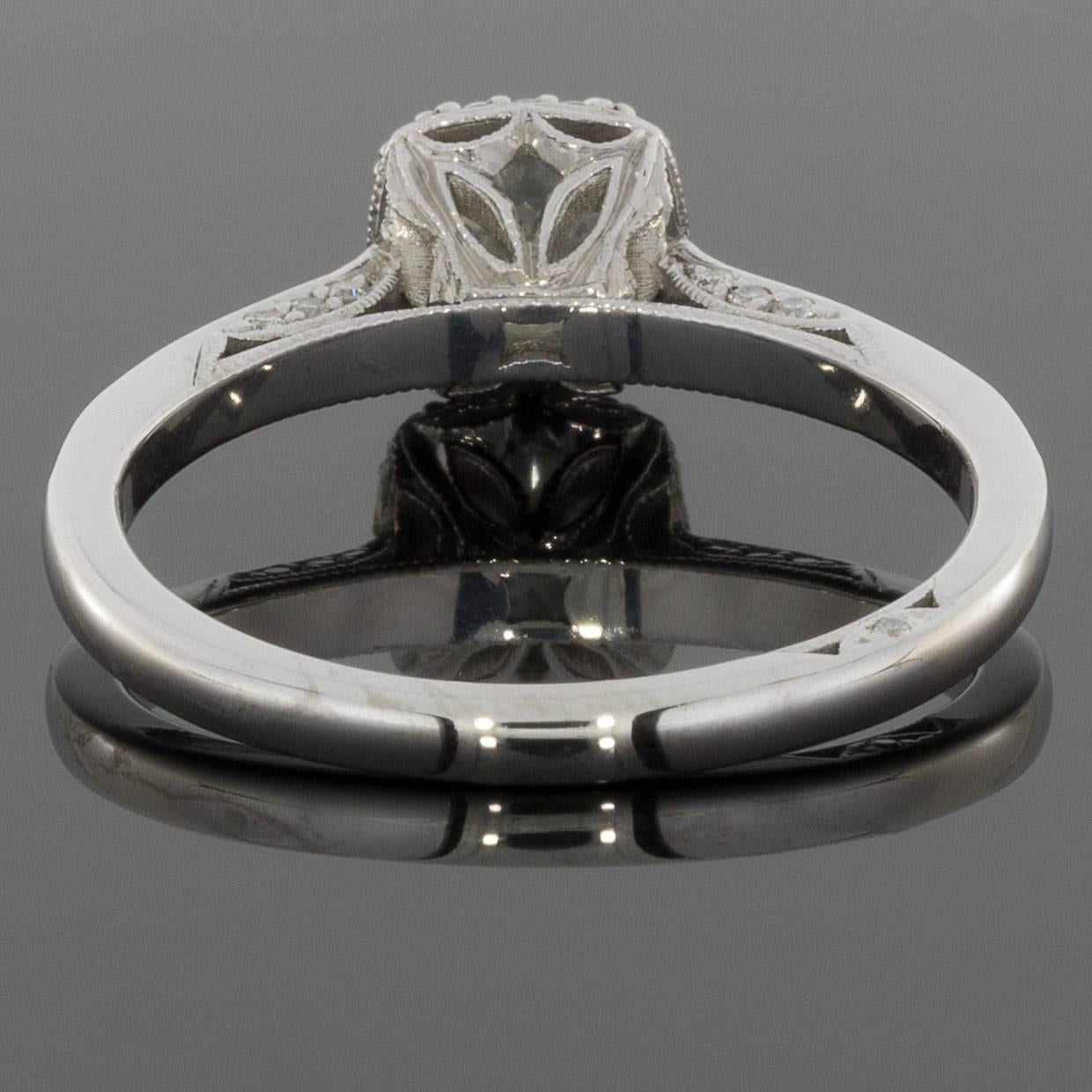 Tacori  GIA Certified Diamond Dantela Halo Engagement Ring In Excellent Condition In Columbia, MO